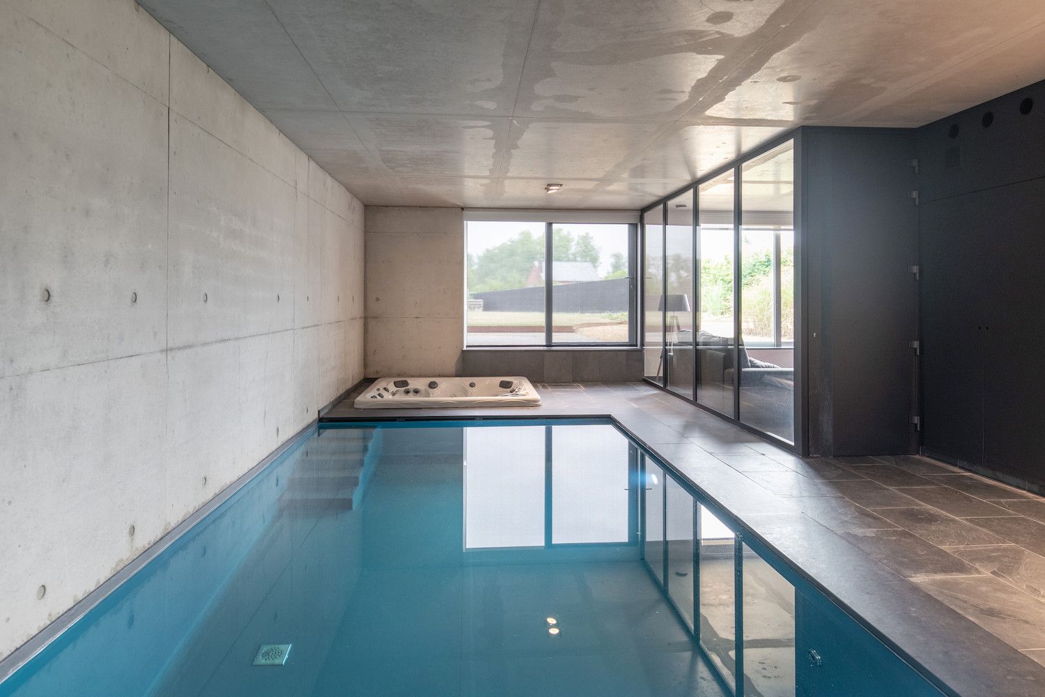 Moderne architectuurwoning op een perceel van 20a foto 56