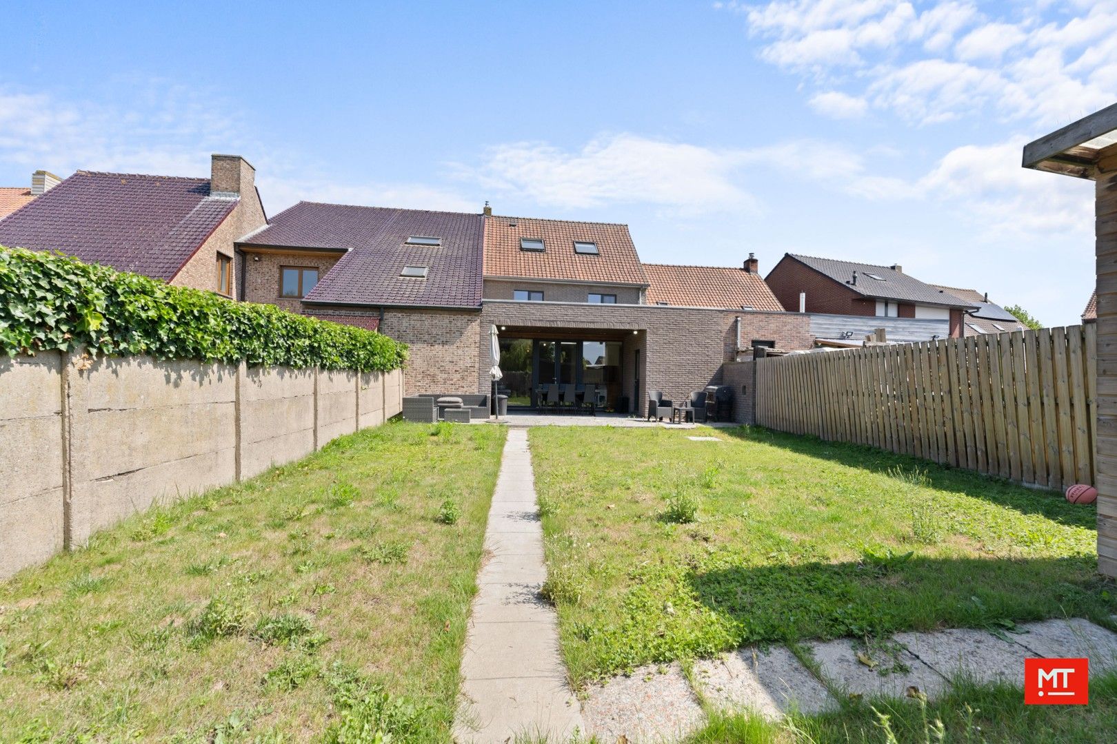 Ruime gezinswoning met 5 slaapkamers, westgerichte tuin en garage - EPC: A! foto 10