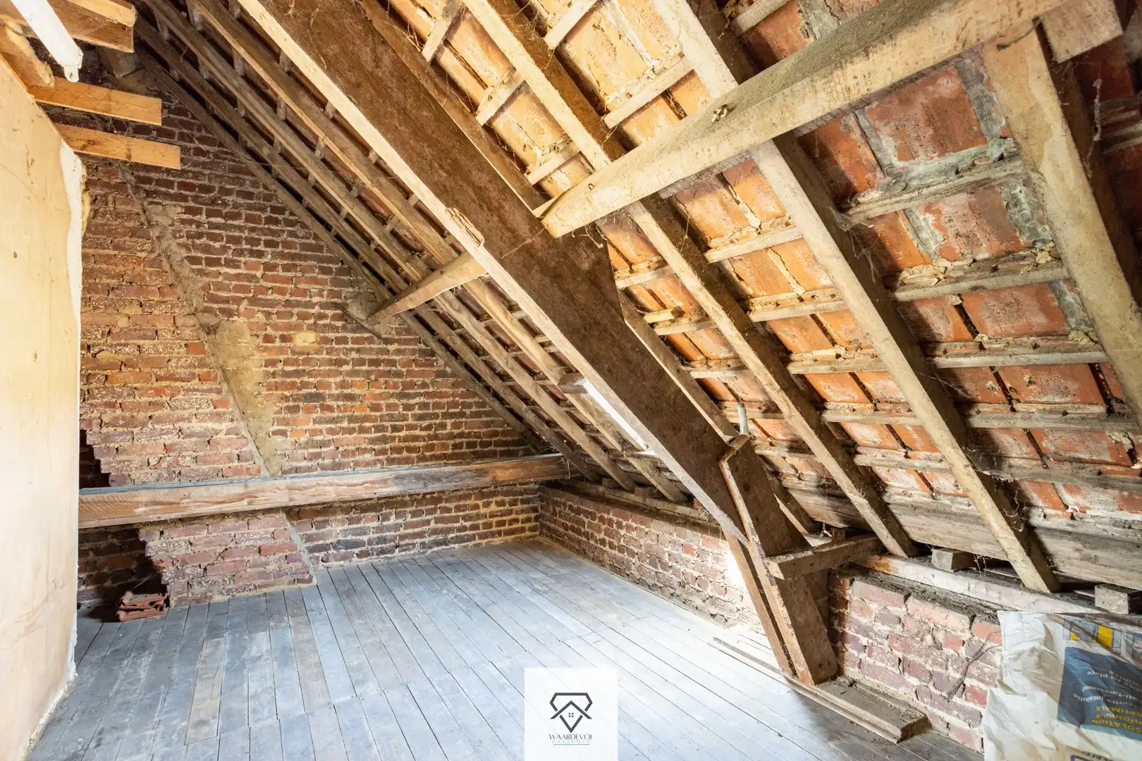 Renovatieproject met tuin en veel potentieel te Ronse foto 19