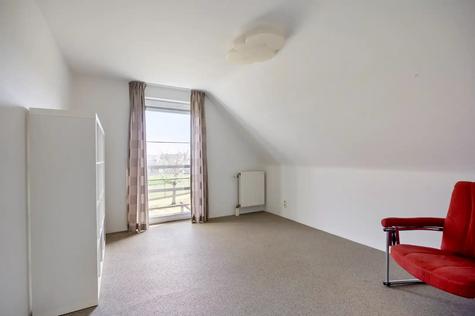 Moderne woning met zeer rustige ligging in Riemst-Millen foto 21