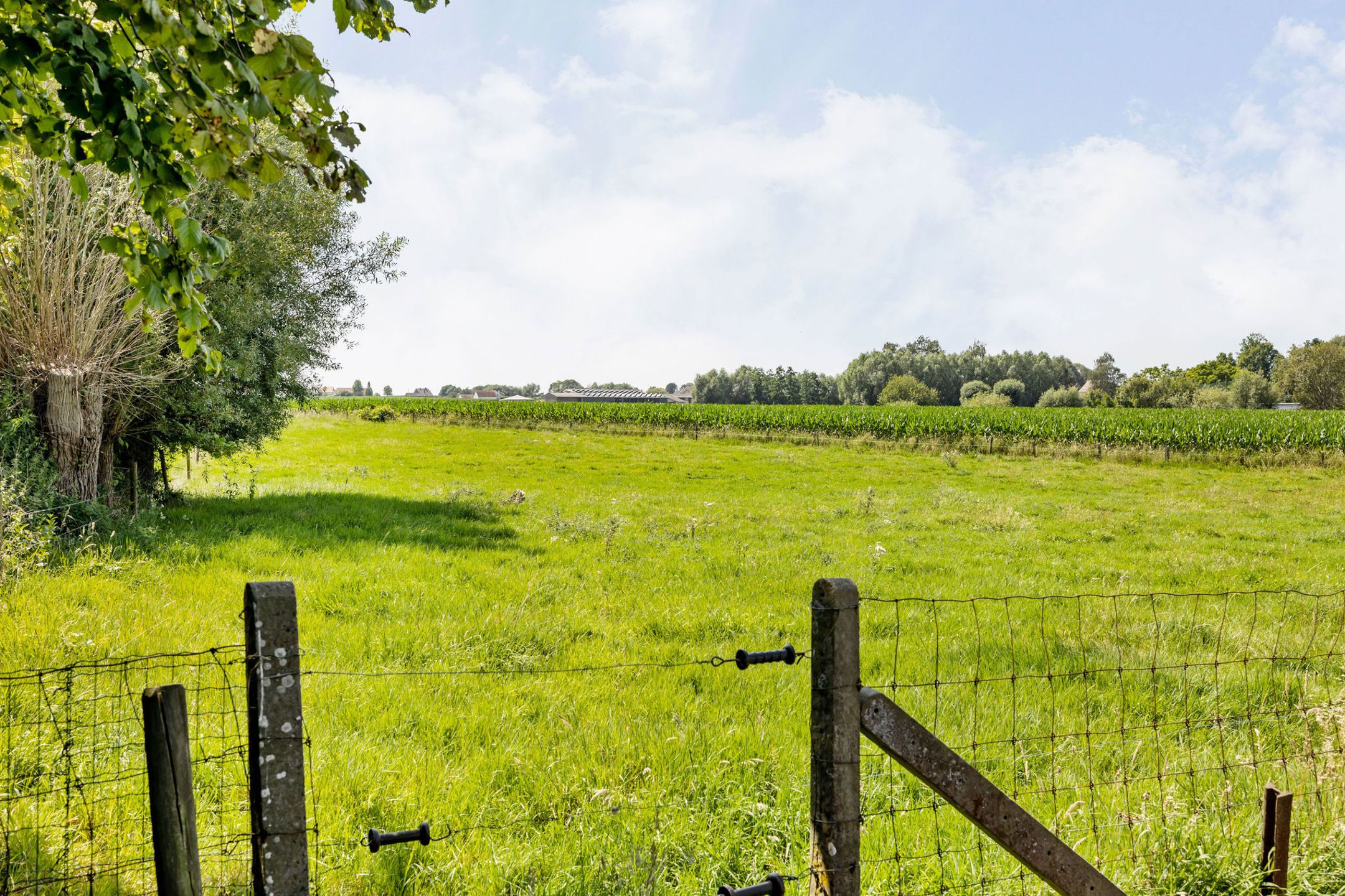 Zr verzorgde woning 4 slpk, prachtige tuin en weide op 43a10 foto 33