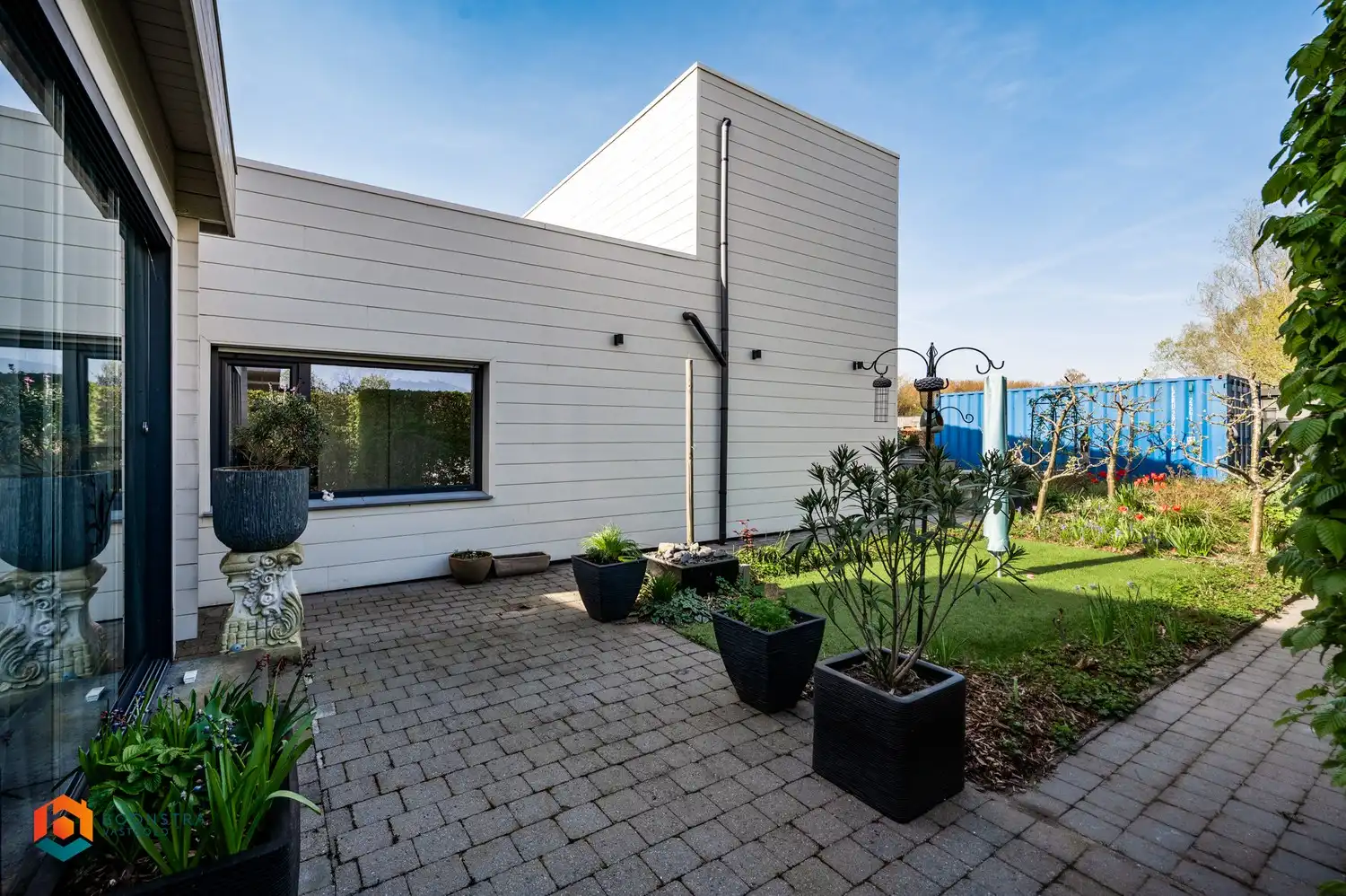 Woning met 2 slpkrs en bijgebouw met veel potentieel foto 29