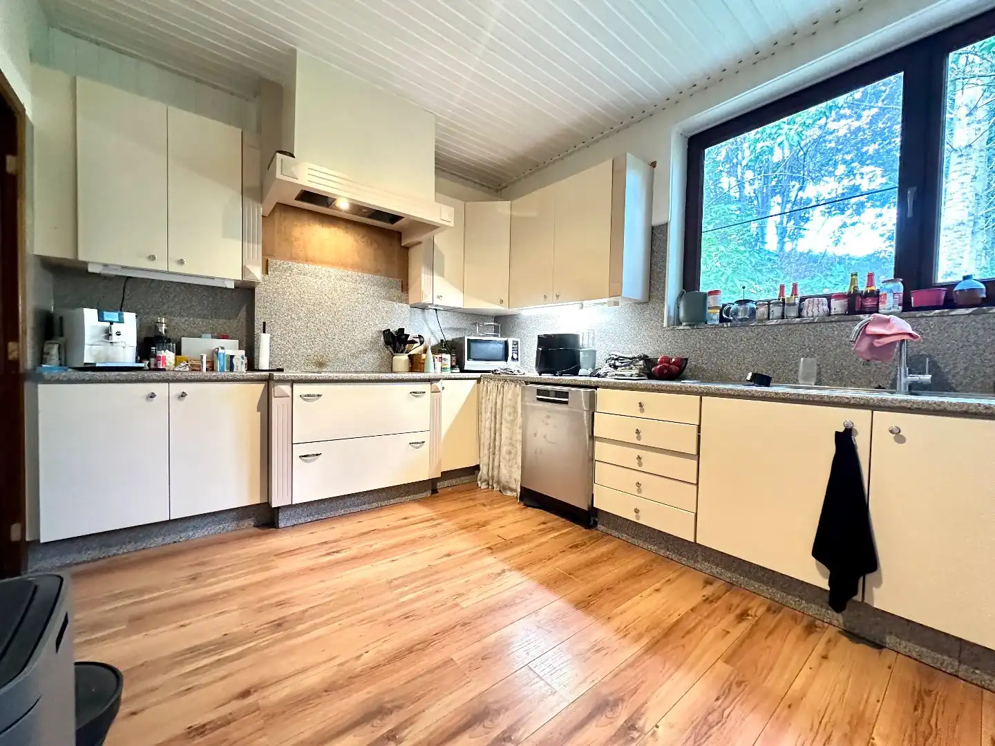 Charmante woning met drie slaapkamers en tuin in Tongeren-Borgloon foto 7