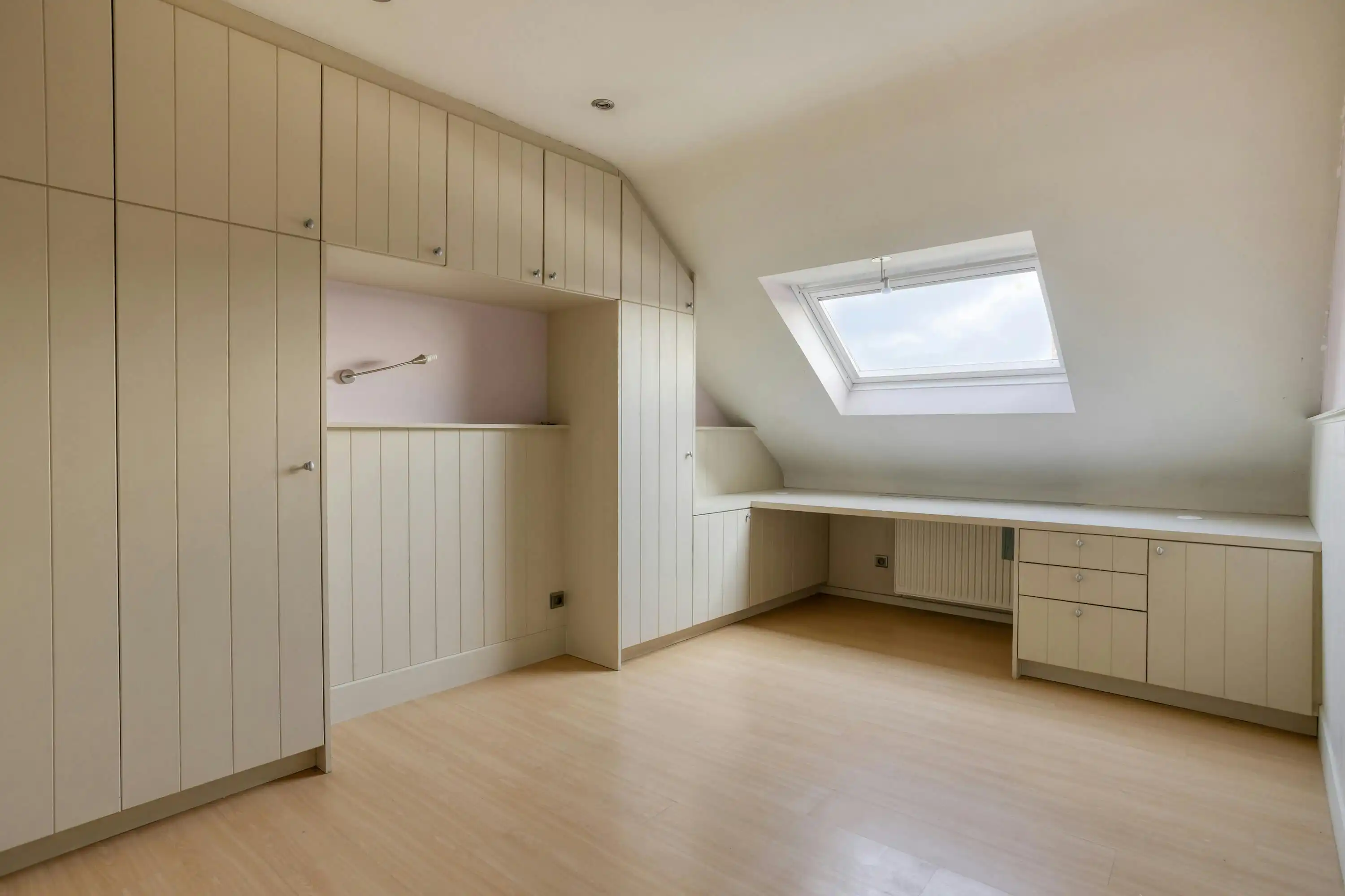 Opbrengsteigendom met 2 appartementen in centrum Oostkamp foto 15