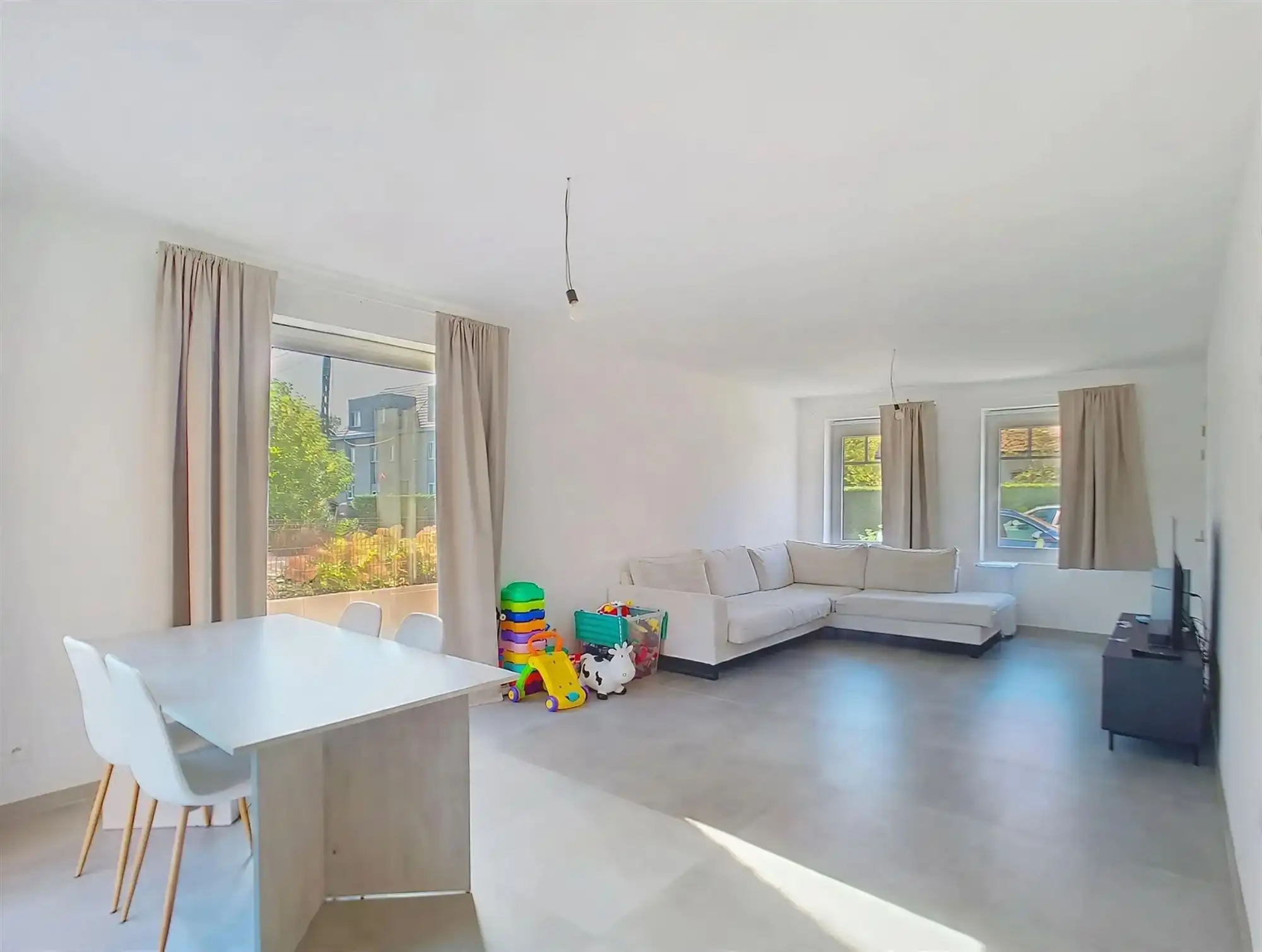 Ruime energiezuinige woning met 4 slaapkamers foto 2