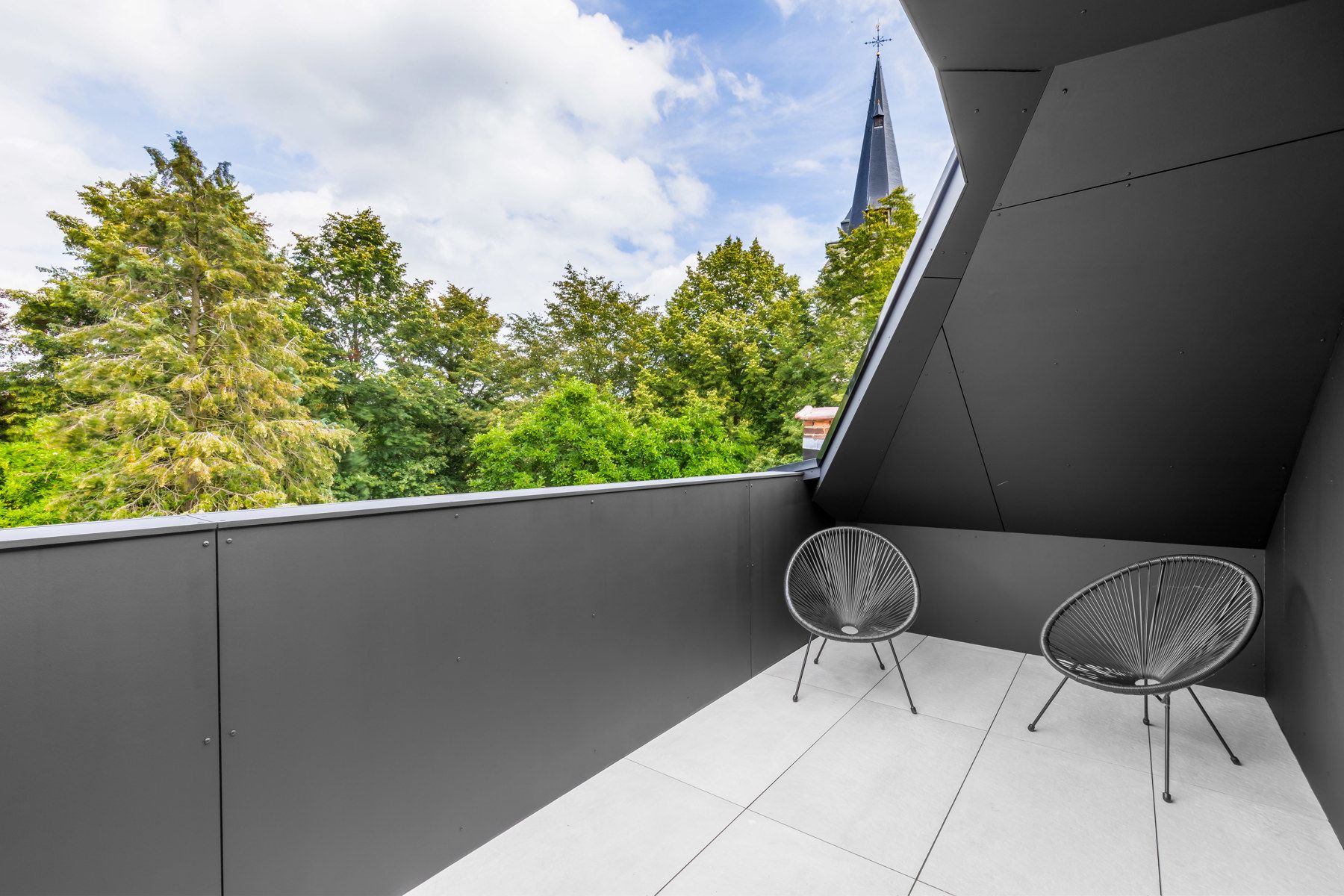 Gerenoveerde penthouse met 3 slpks en terras foto 6