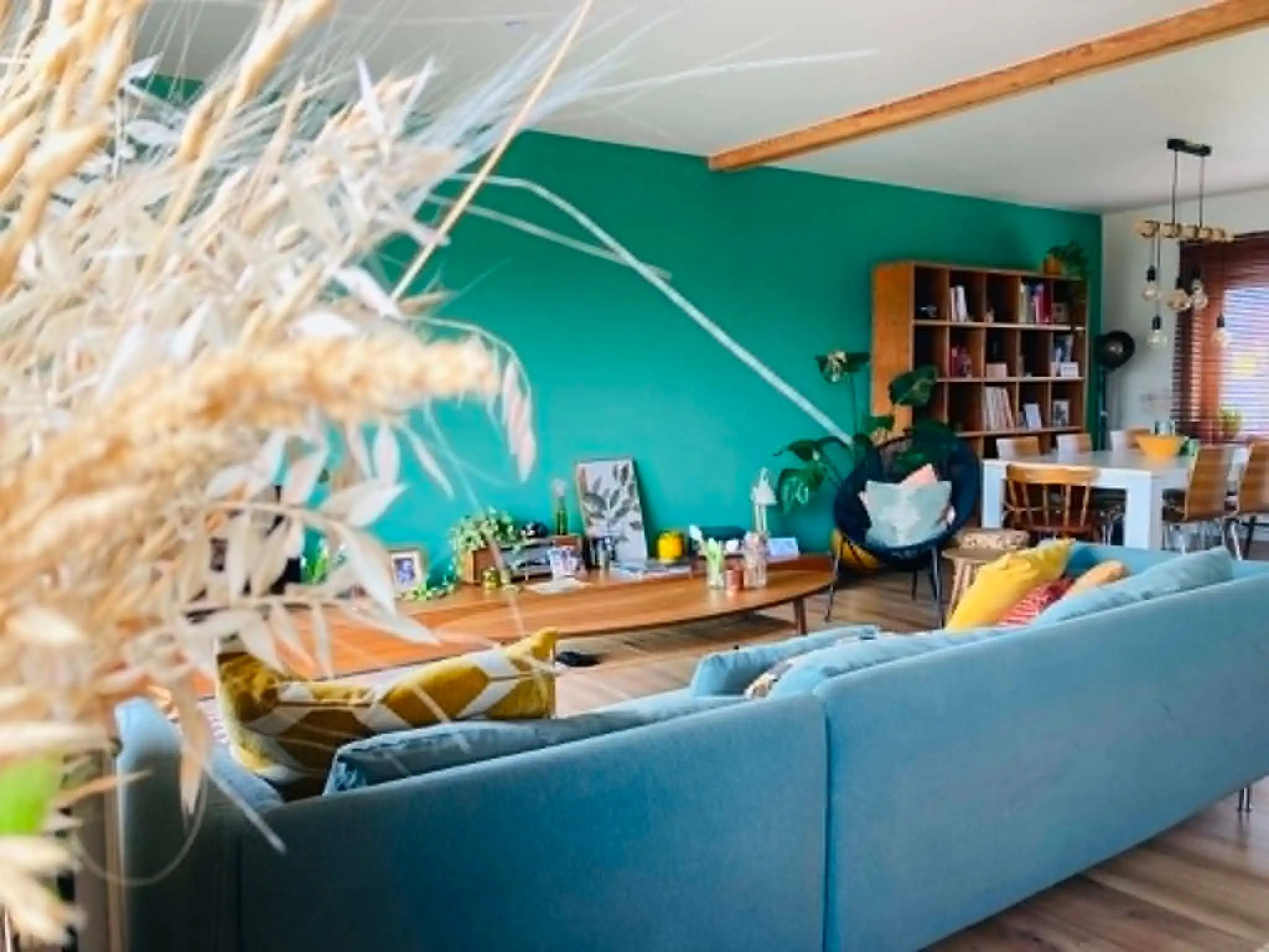Goed gelegen woning met grote zonnige tuin foto 4
