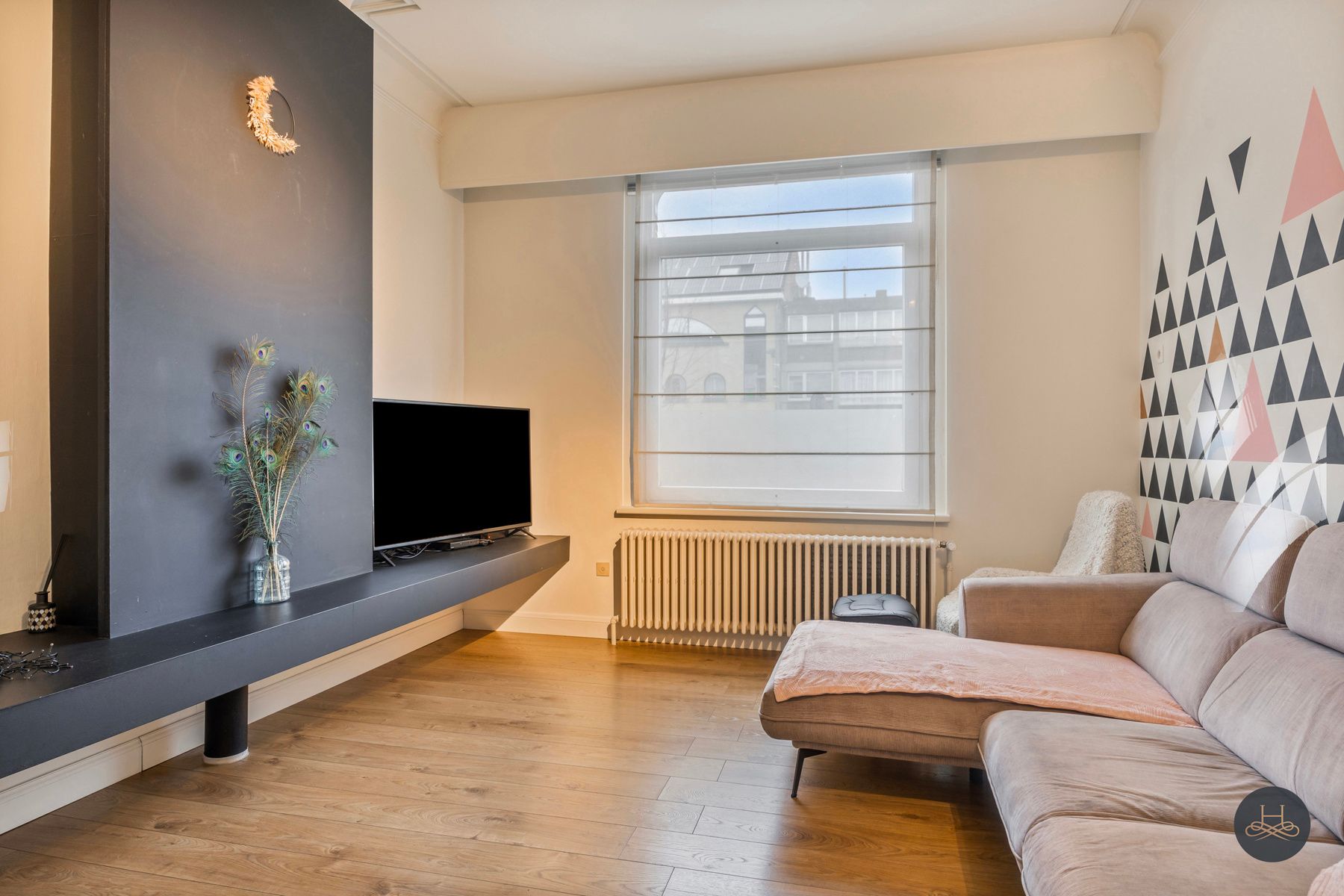 Instapklare, ruime woning met karakter foto 2