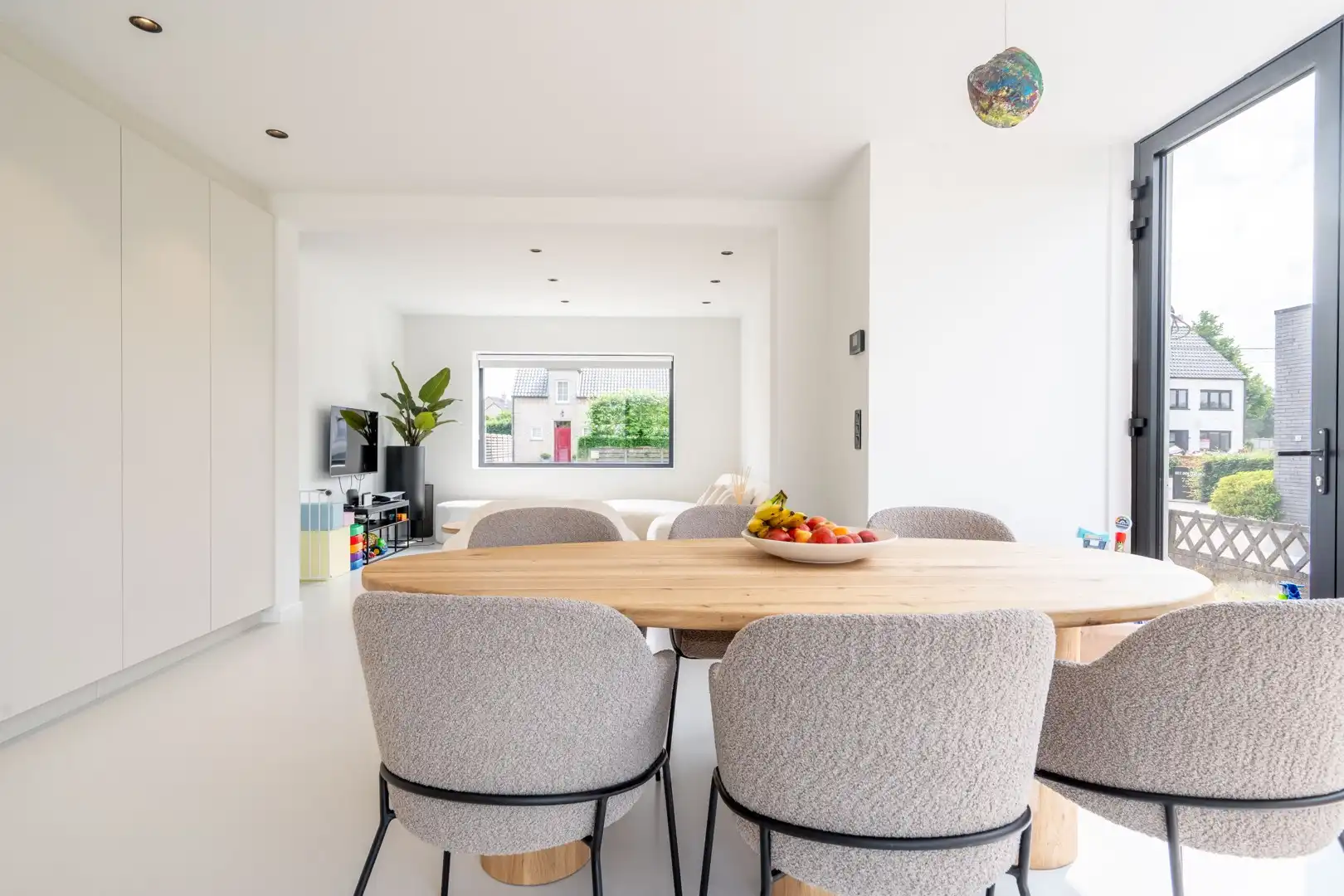 Instapklare woning met 3 slpkmrs op een perceel van 890m²! foto 9