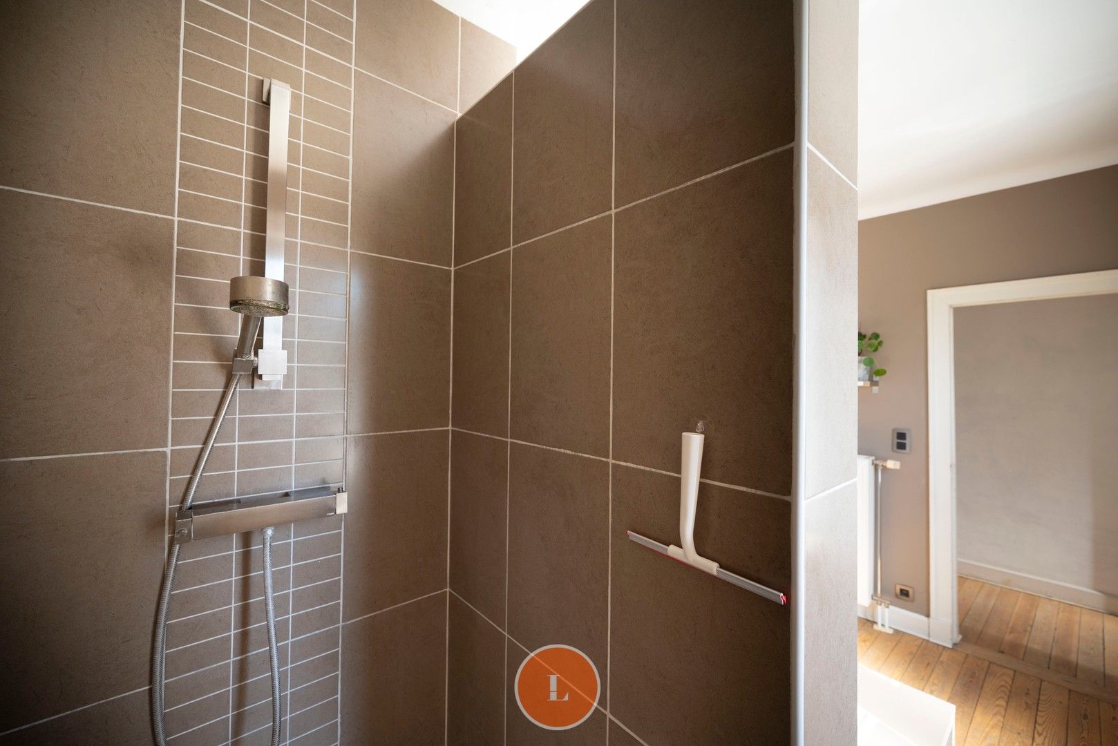 Instapklare woning vlakbij centrum Menen foto 15