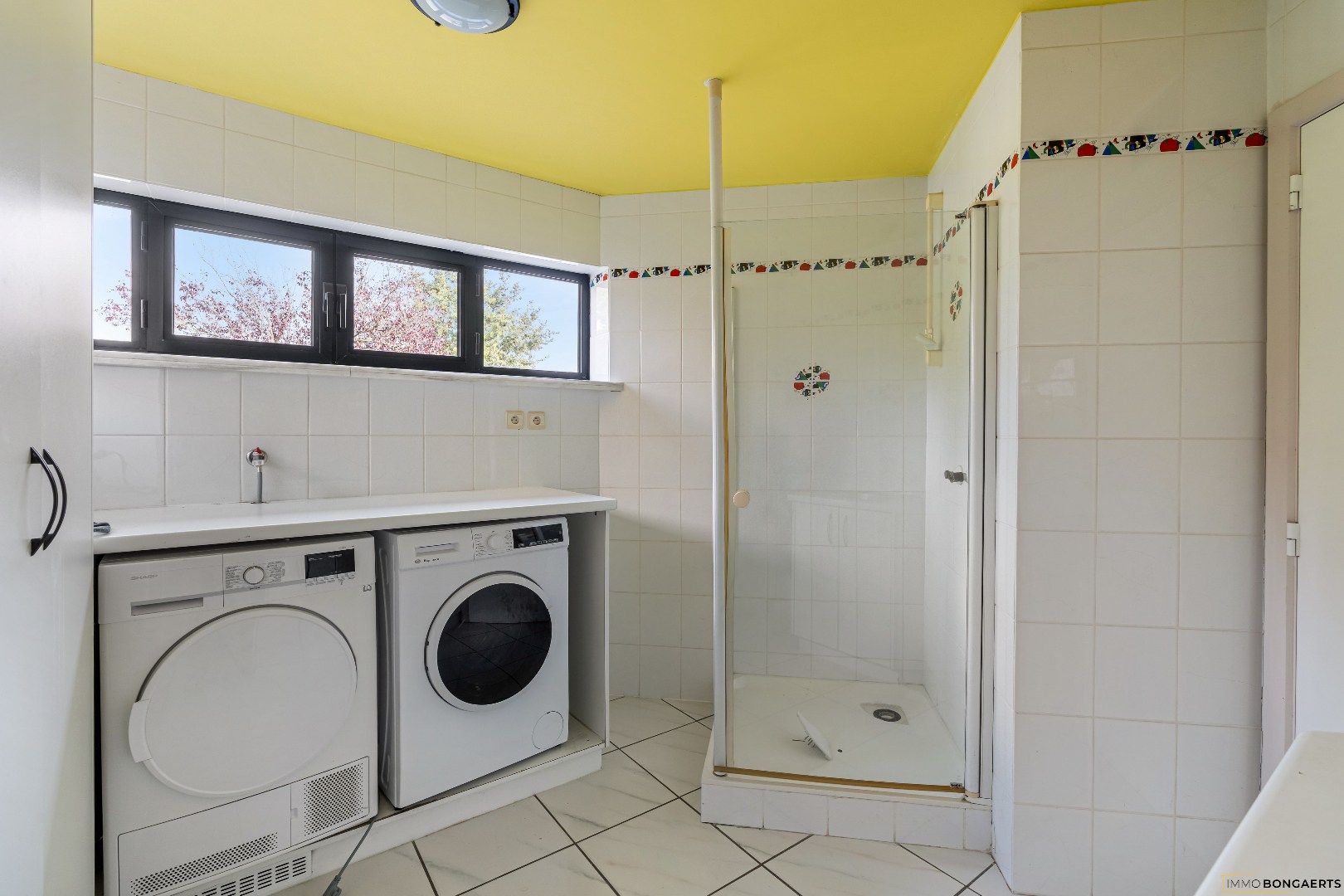 Ruime gezinswoning met 3 slaapkamers foto 15