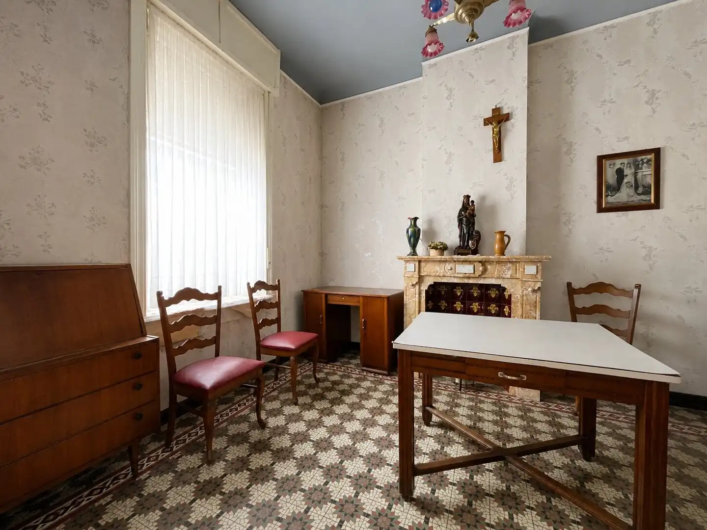 Moorslede - Te renoveren woning op ruim perceel van 537 m² foto 2