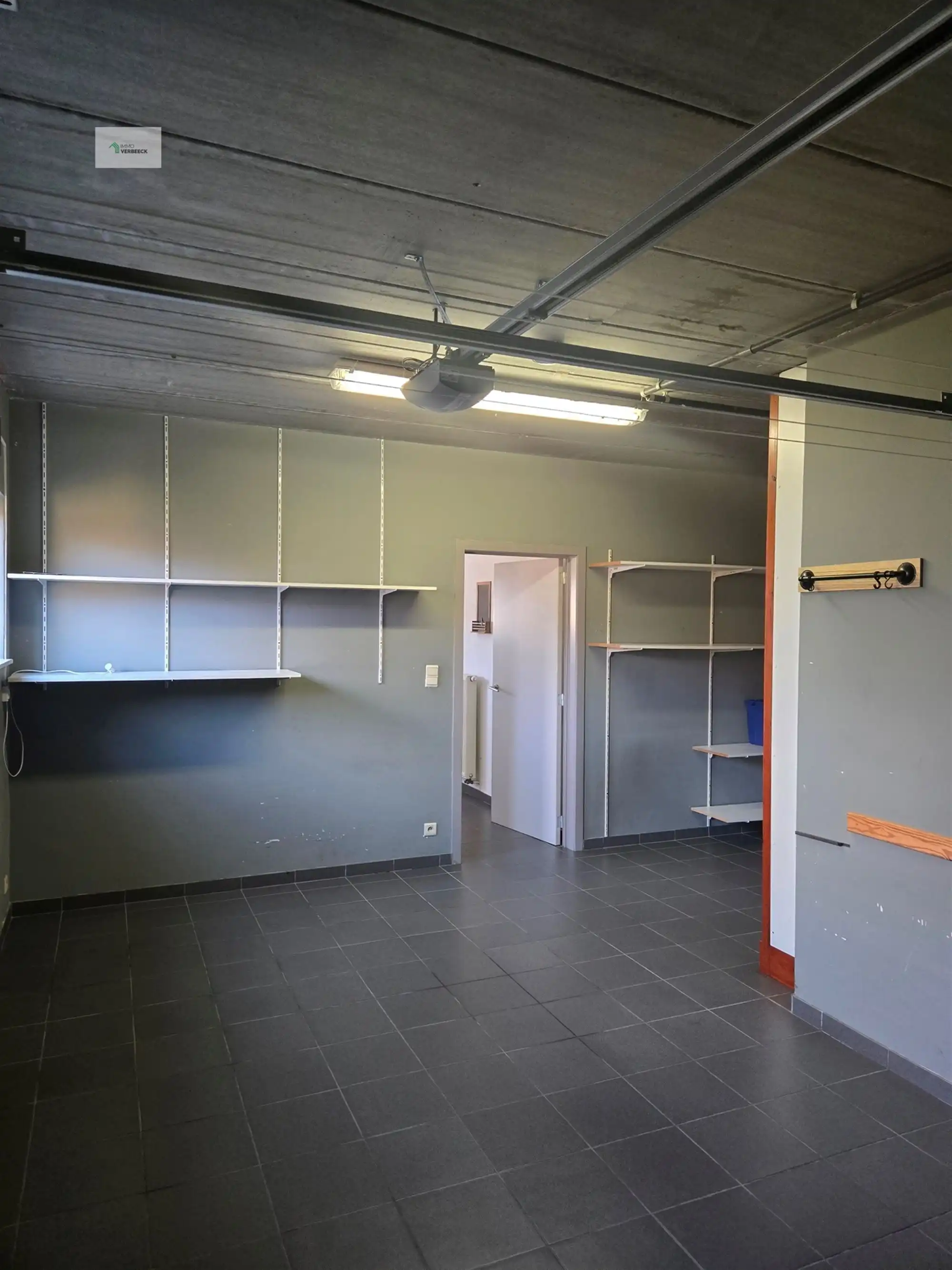 Ruime Woning met 3 Slaapkamers in Bale foto 12