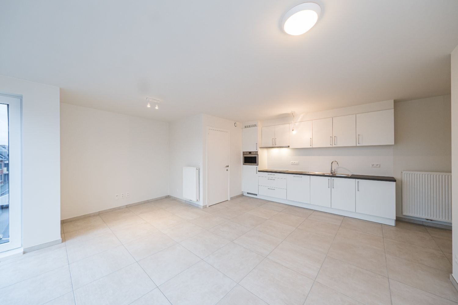 Appartement met 1 slaapkamer te koop in Gistel centrum foto {{pictureIndex}}
