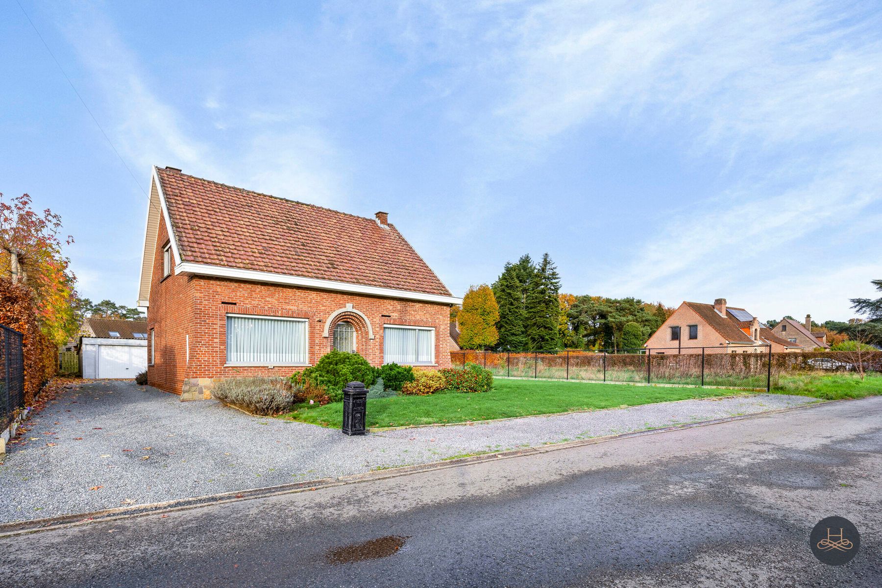 Te renoveren vrijstaande woning met enorme tuin in Tremelo foto 2