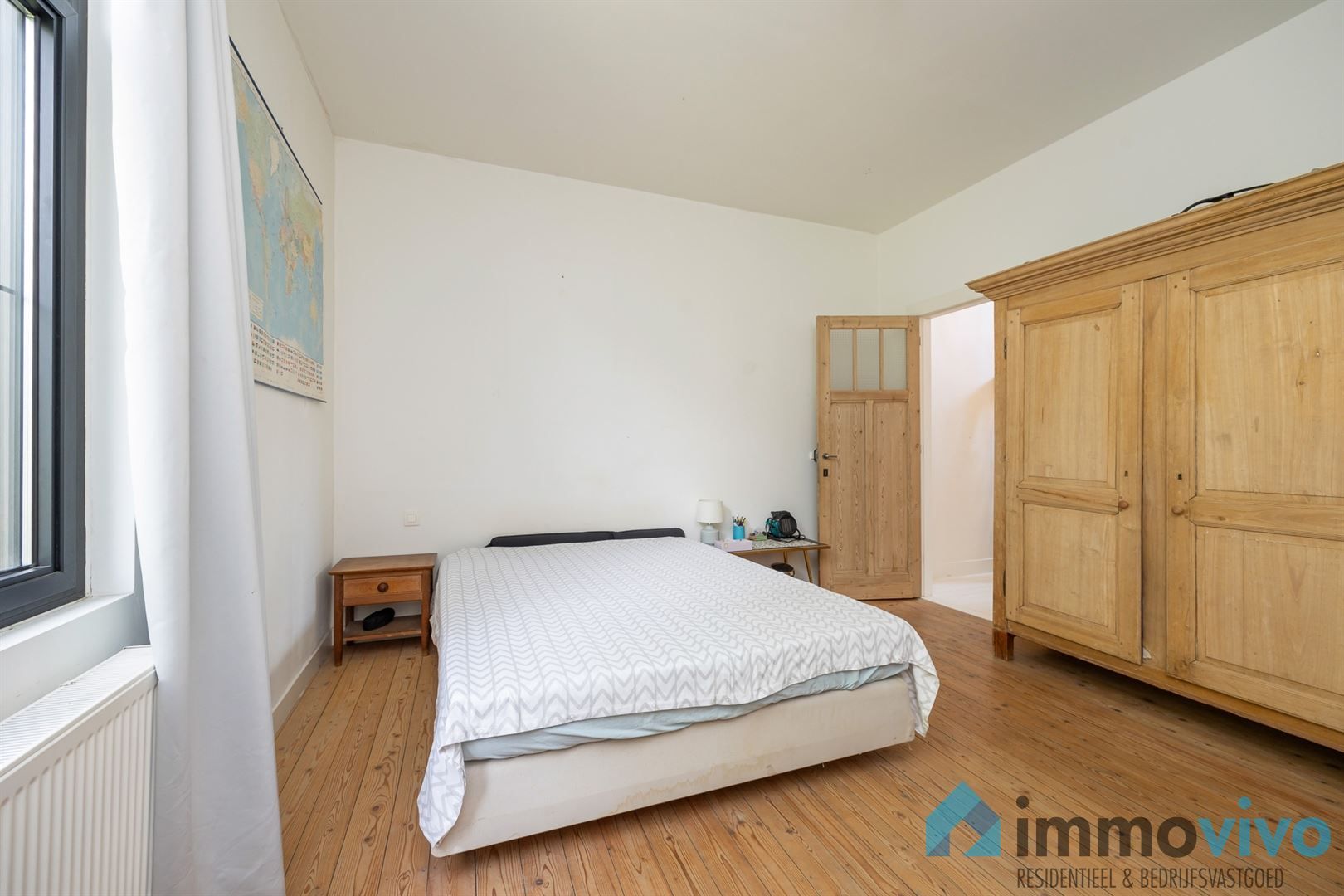 Ruime gerenoveerde woning met 4 slaapkamers op 615 m² foto 19