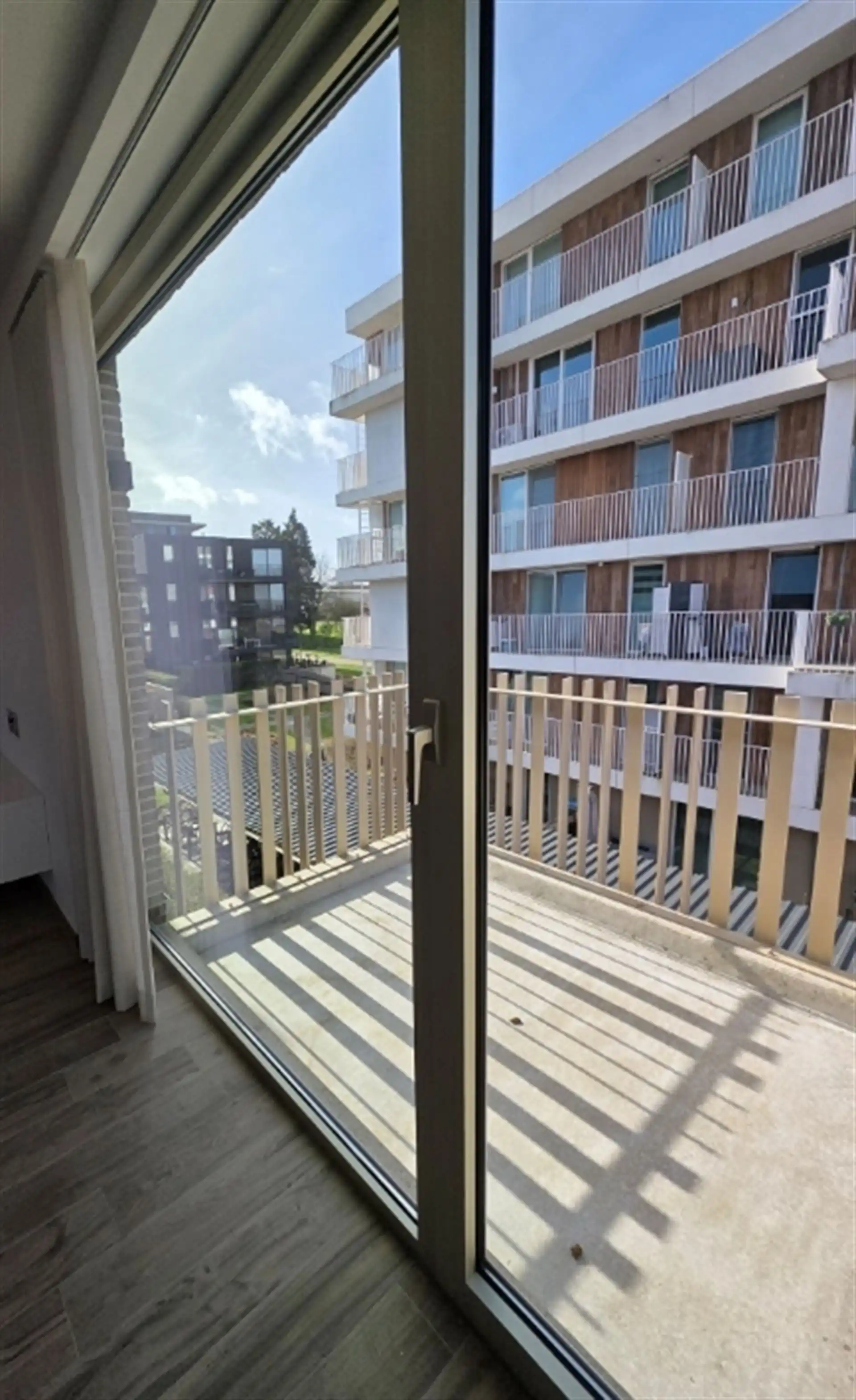 Lichtrijk appartement met zonnig terras! foto 5