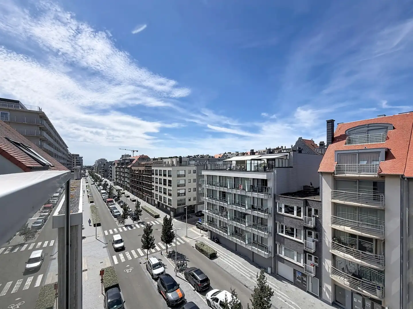 Uitstekend gelegen duplexappartement met twee zonneterrassen foto {{pictureIndex}}