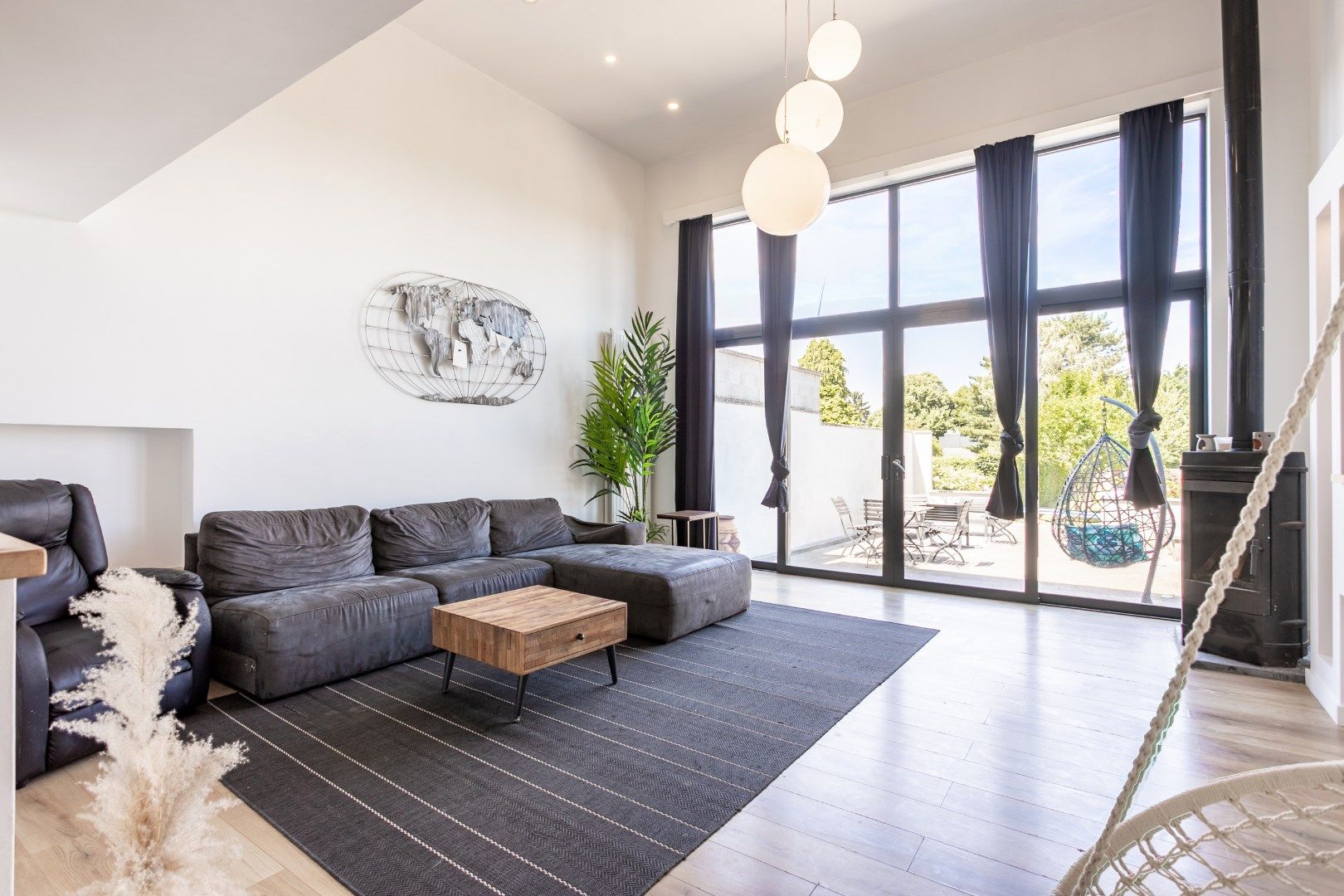 Ruime en energiezuinige (EPC A) woning met 5 slaapkamers, bureau, garage en tuin foto 3