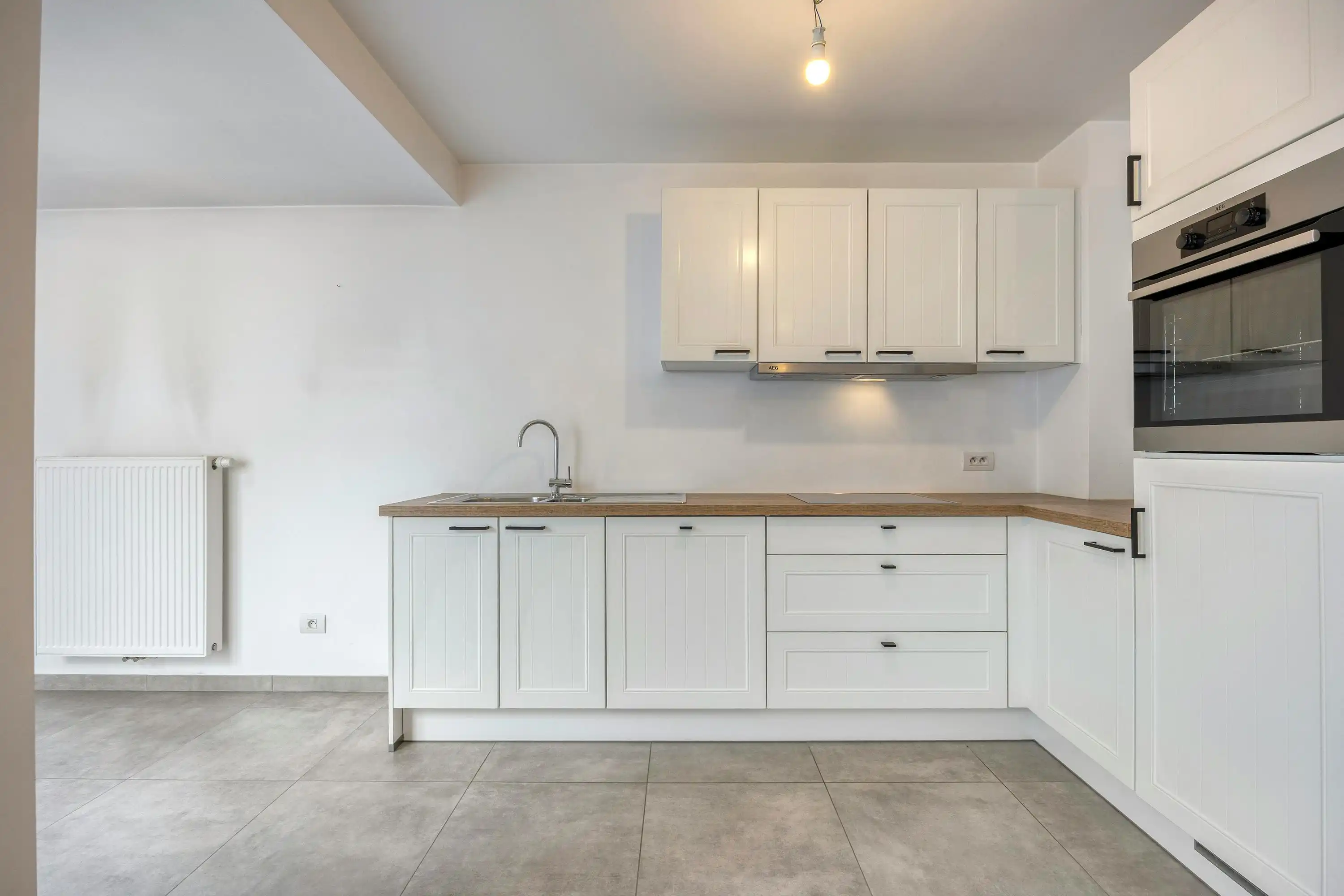 Recent gerenoveerd huis met 3 kamers te koop in Beveren-Leie foto 6