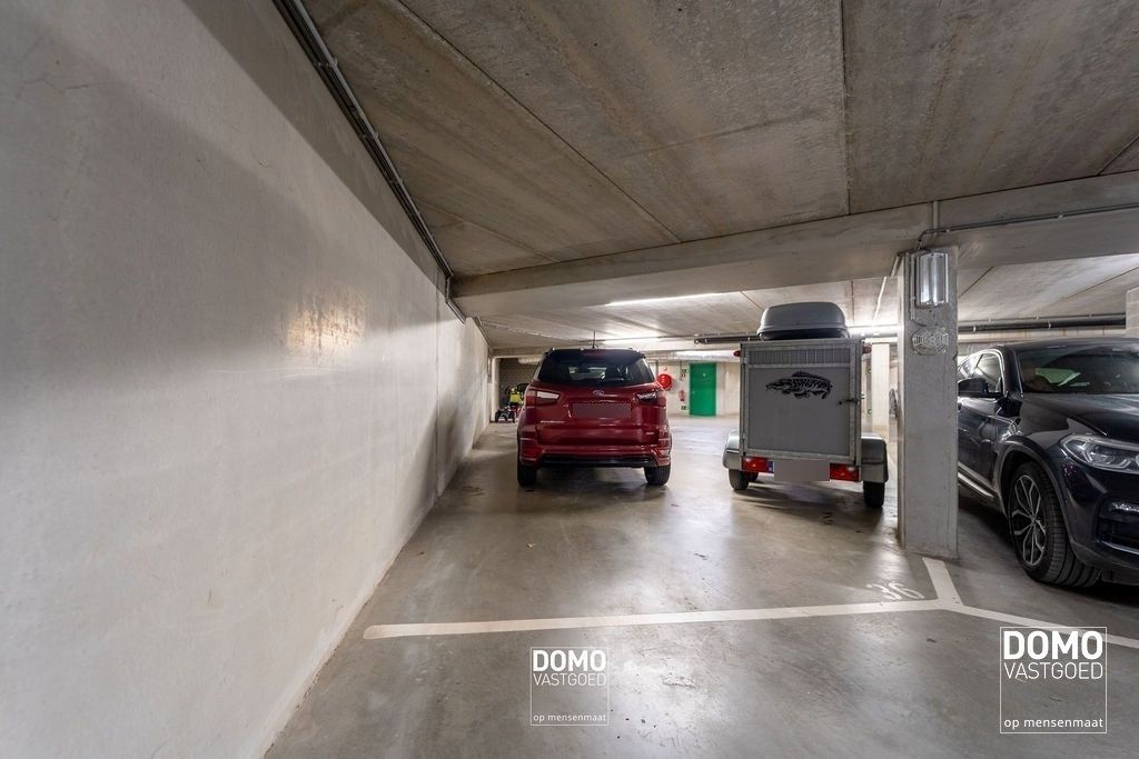 INSTAPKLAAR 2 SLAAPKAMER APPARTEMENT MET PRACHTIG RUIM TERRAS TE BILZEN CENTRUM foto 14