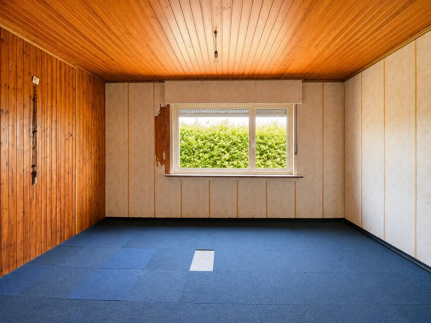 Te renoveren woning rustig gelegen in Maldegem foto 11