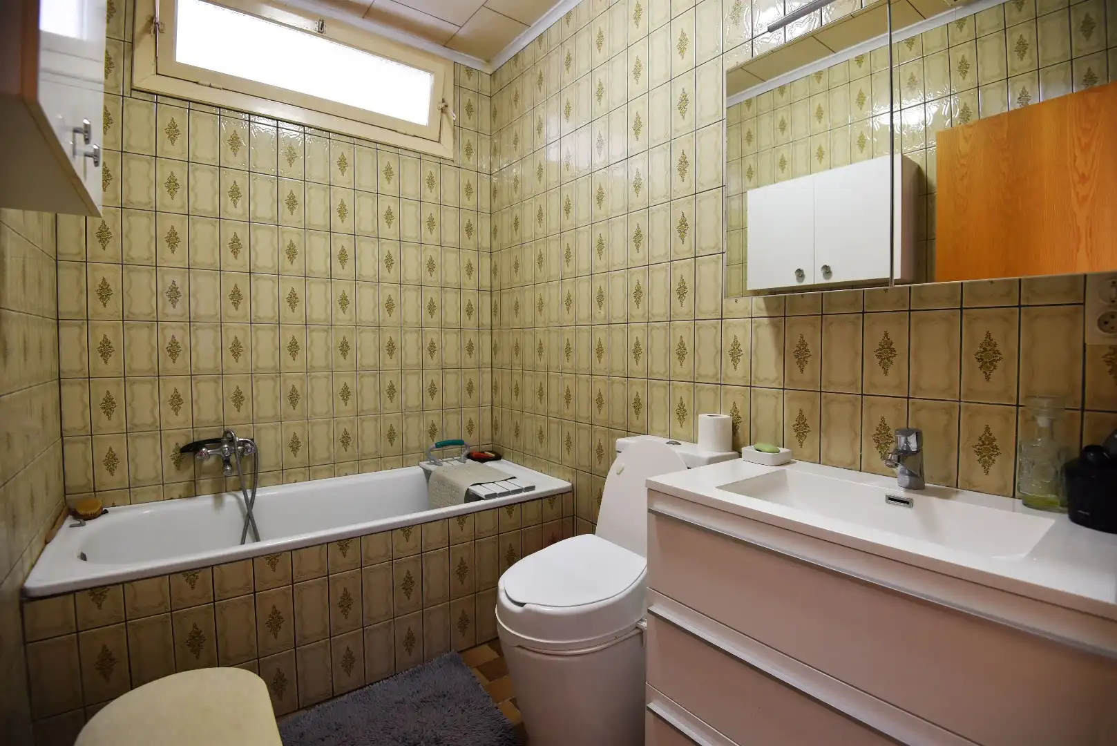 Grondig te renoveren woning  mooi gelegen te Adegem foto 12