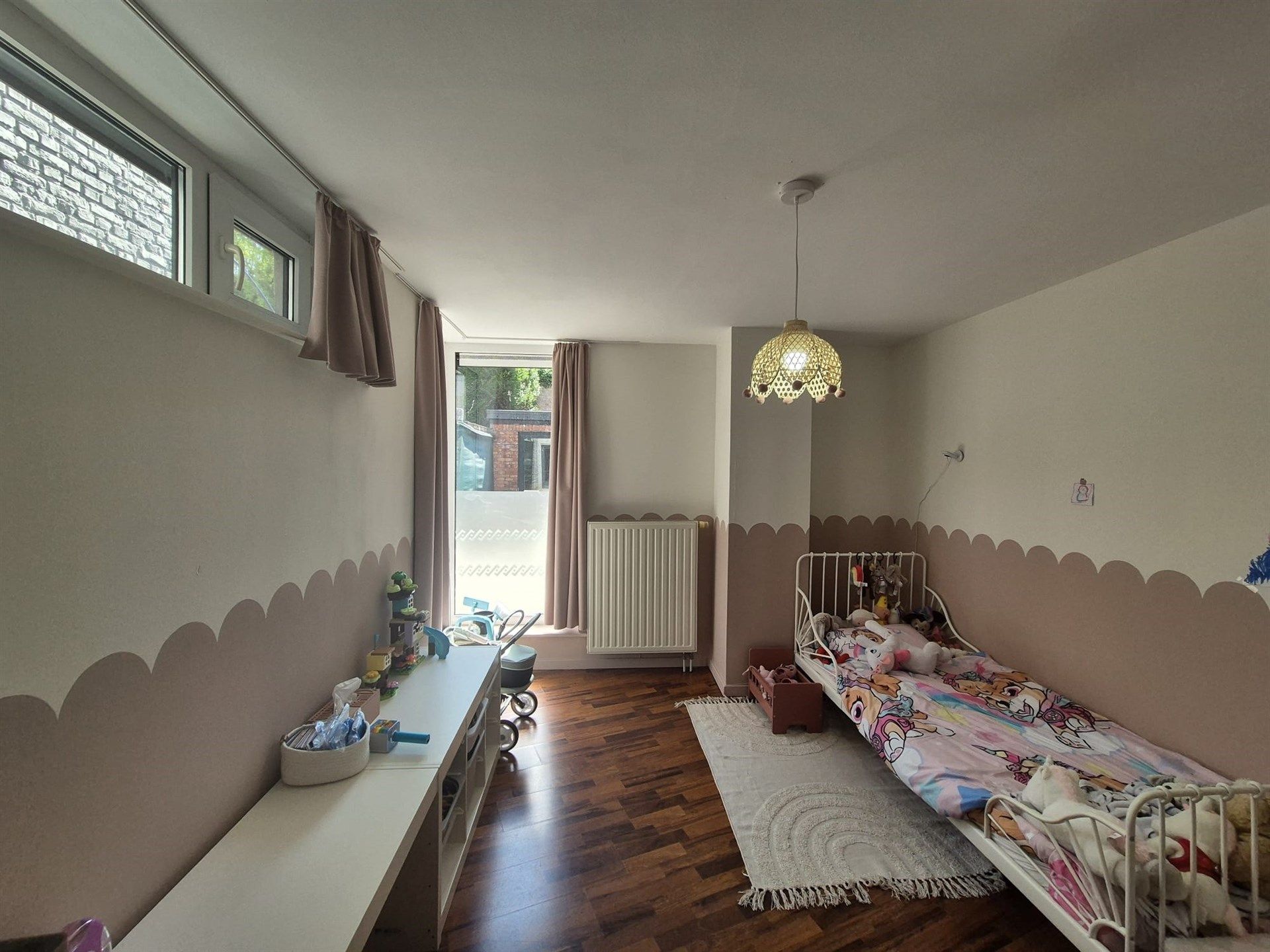 Centraal gelegen instapklaar 2 slaapkamer appartement foto 17