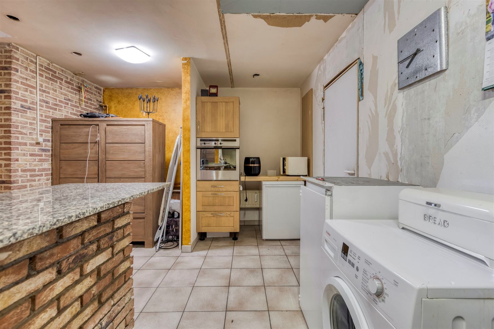 Te renoveren gelijkvloers appartement foto 8