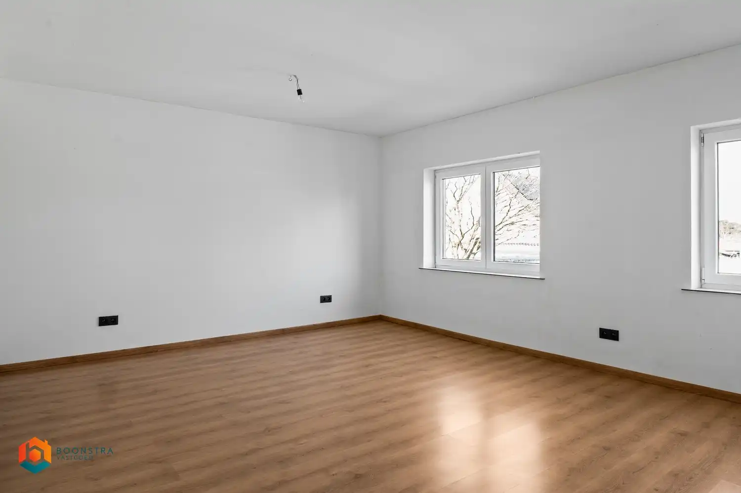 Instapklare woning met 3 slpkrs en tuin foto 12