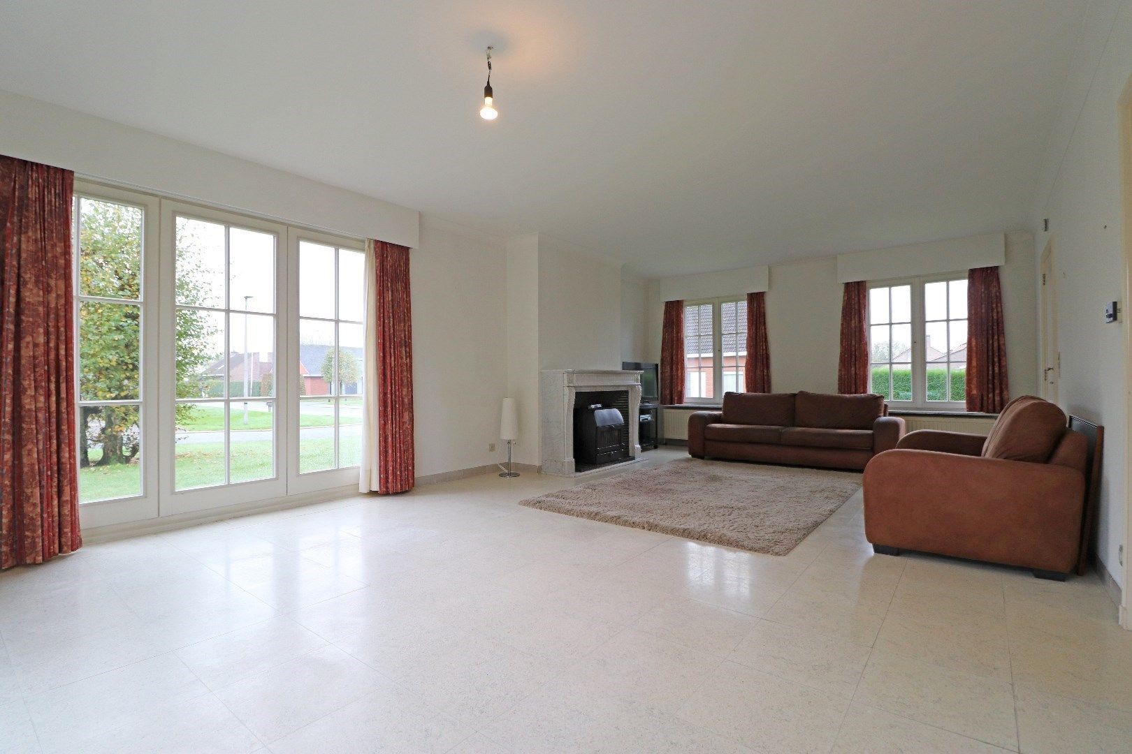 Charmante woning op een rustige locatie foto 3