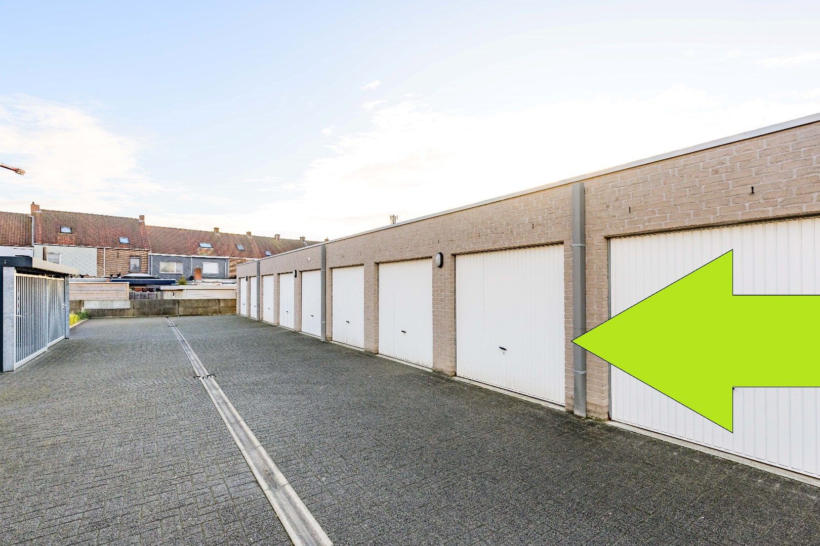 PRACHTIG INSTAPKLAAR APPARTEMENT | 2 SLPKS | INCL GARAGE foto 17