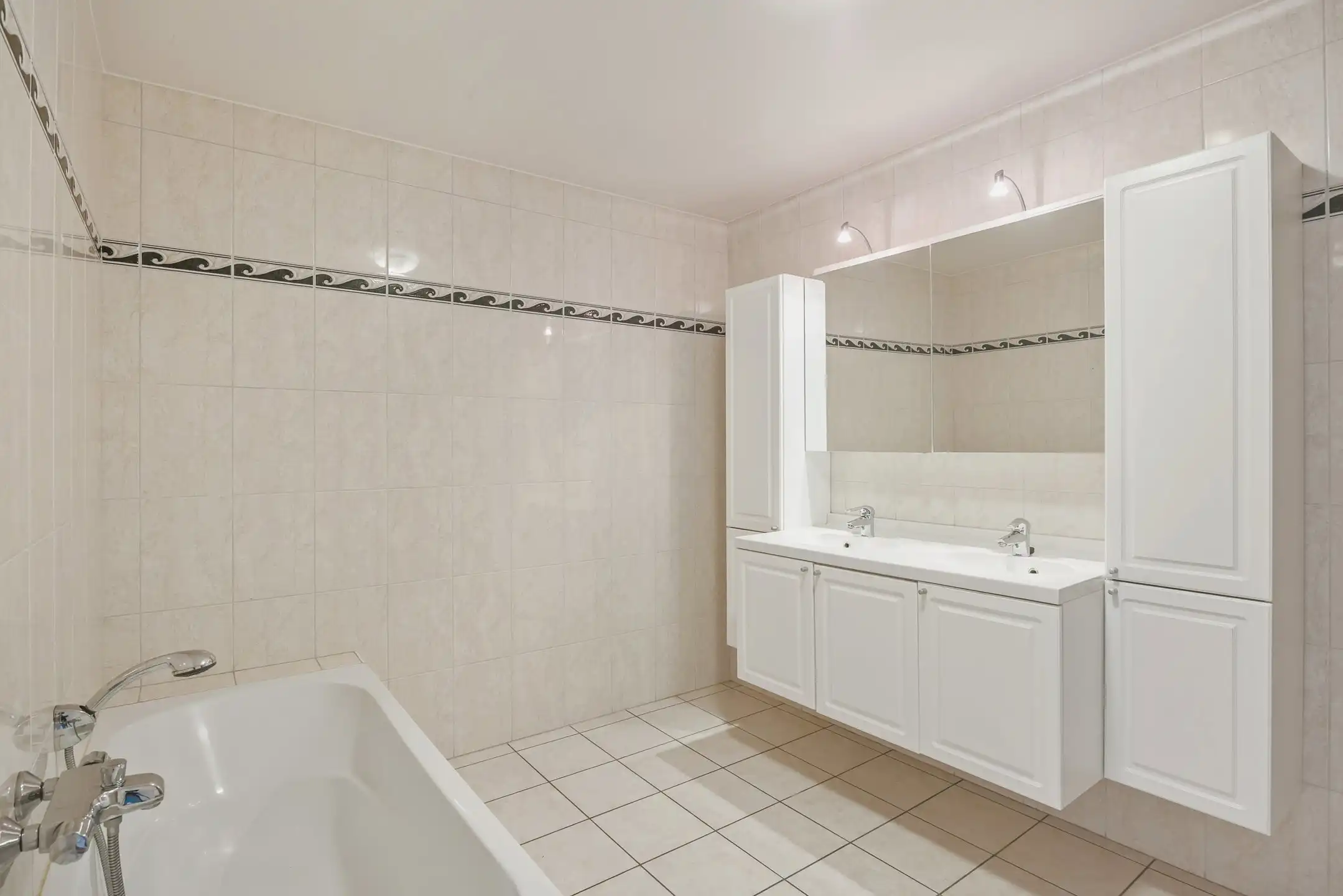 Instapklare woning met tuintje te Vlijtingen foto 12