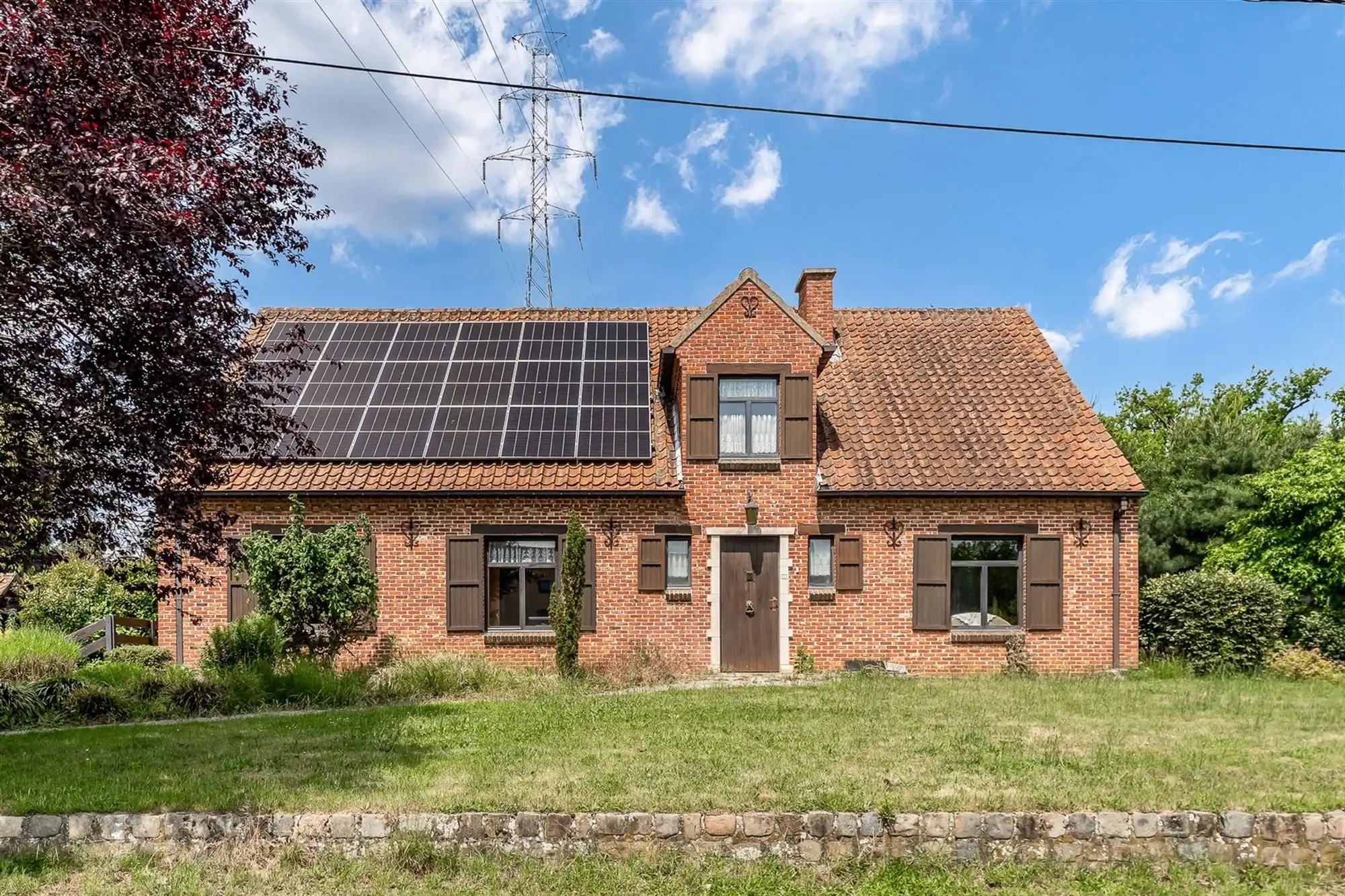 WONING MET POTENTIEEL (243M²) MET 4 SLAAPKAMERS EN RUIME TUIN (13A22CA) TE BERINGEN foto 2