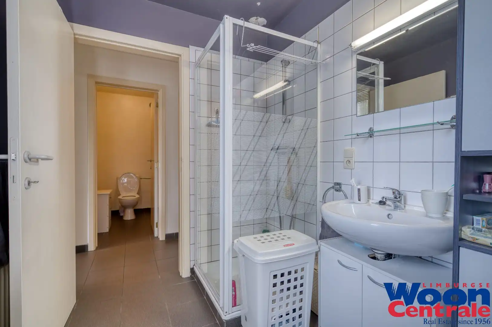 Instapklaar opbrengsteigendom of kangoeroewoning met twee ruime appartementen op perceel van 6a79ca foto 12