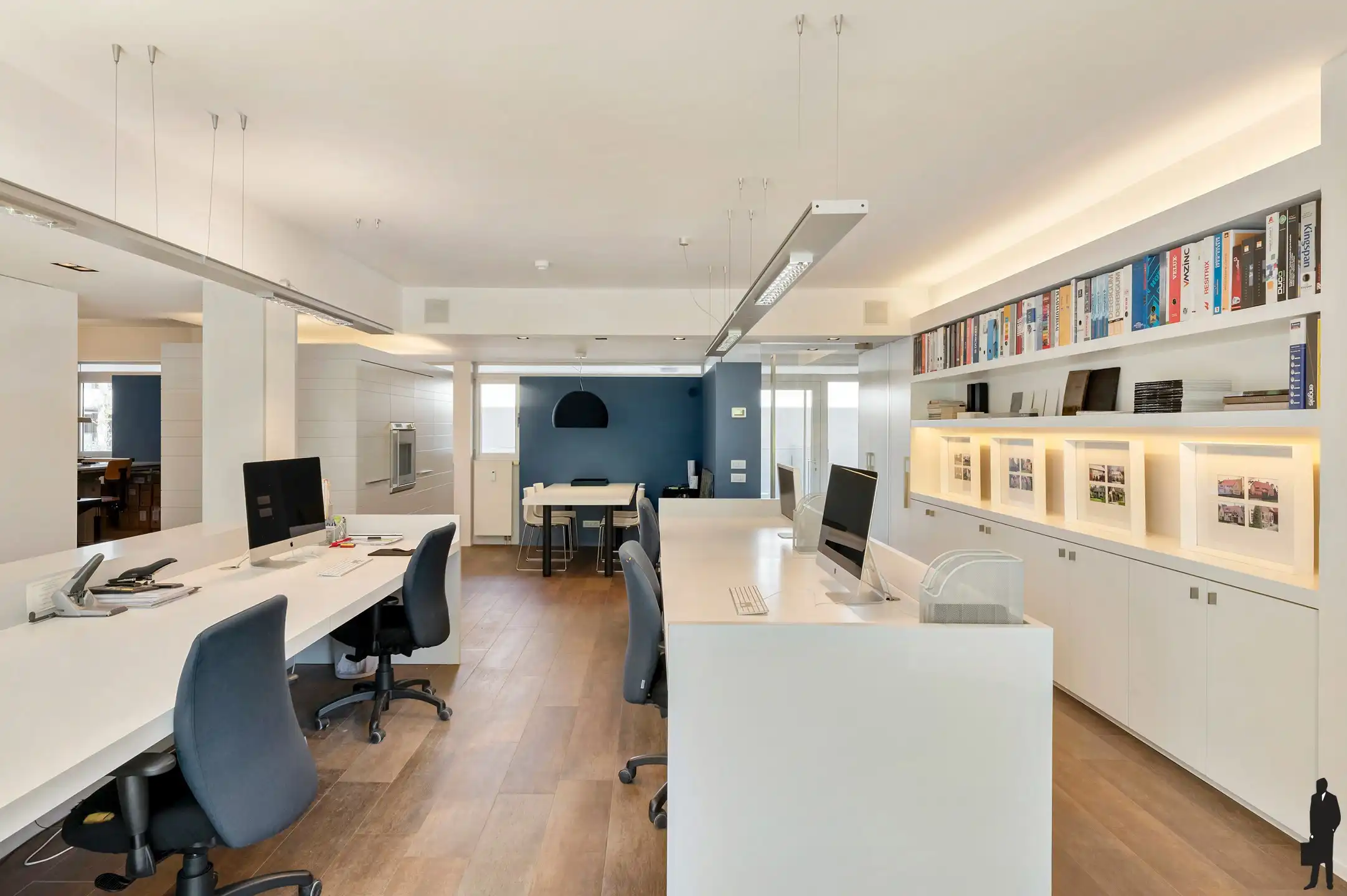 Luxueus kantoor (appartement), Patio Donk met terras en P foto 8