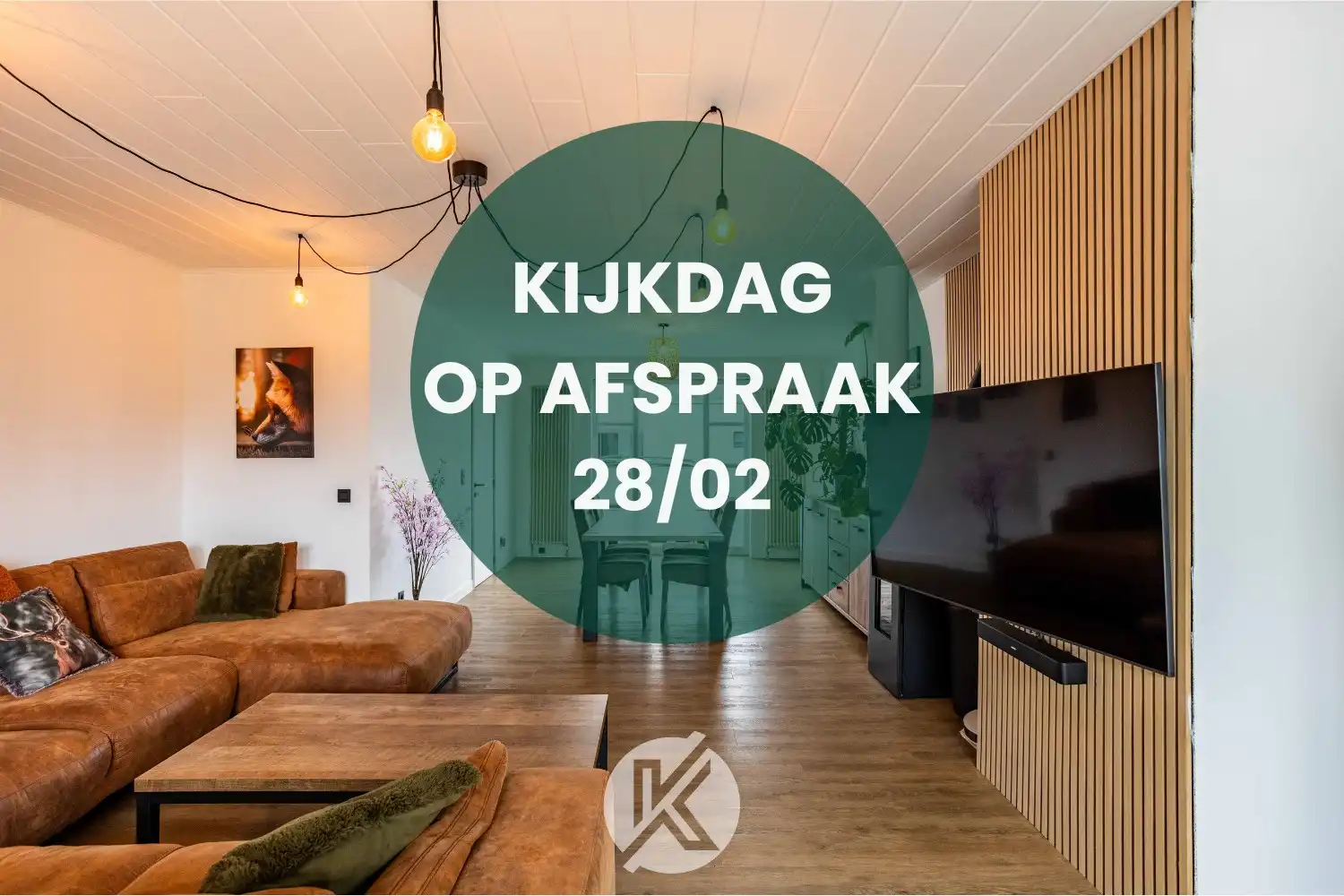 Centraal gelegen woning op een perceel van 10 are foto {{pictureIndex}}