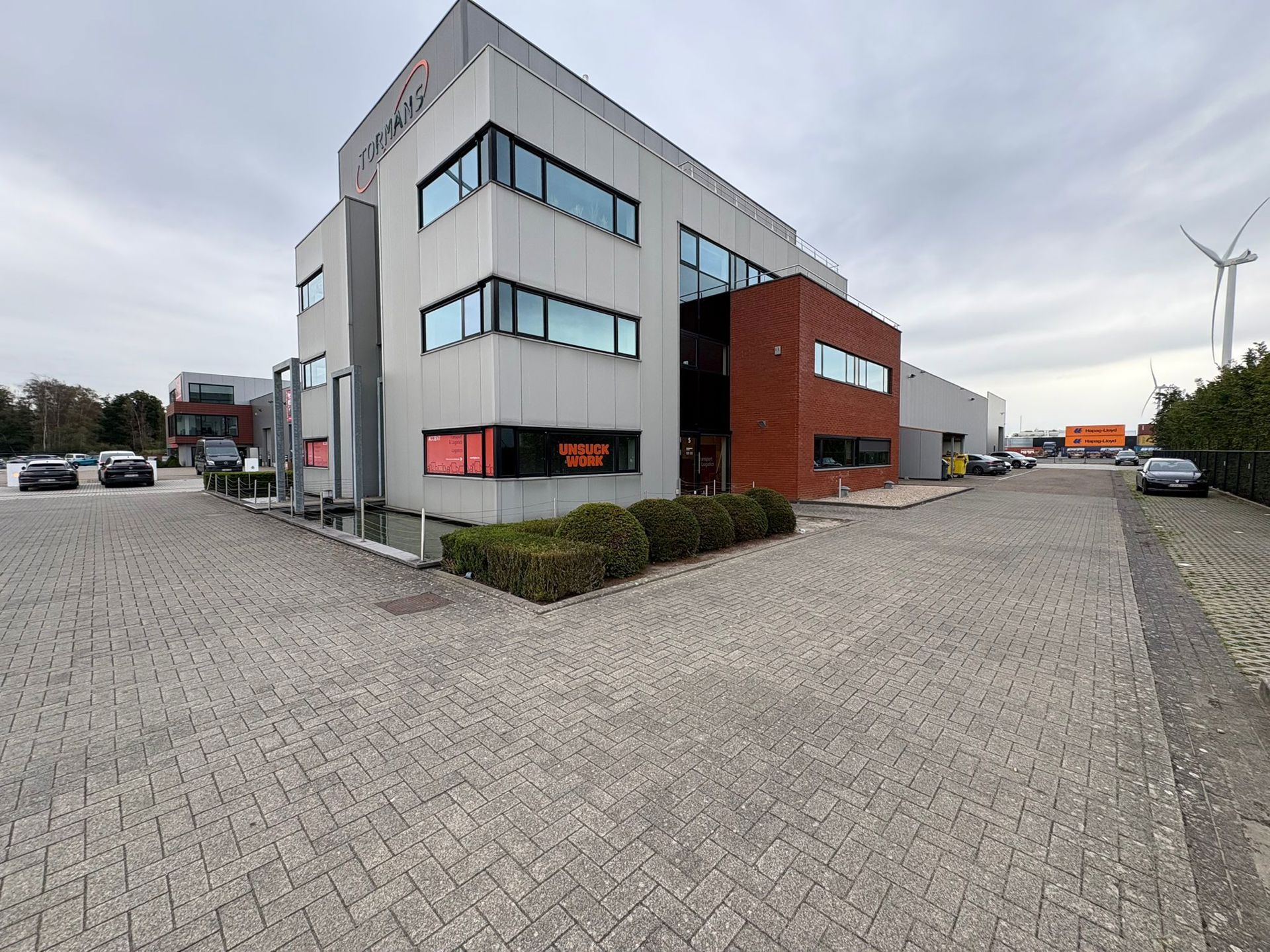 Kantooruimte 370m² te huur Geel  foto 2