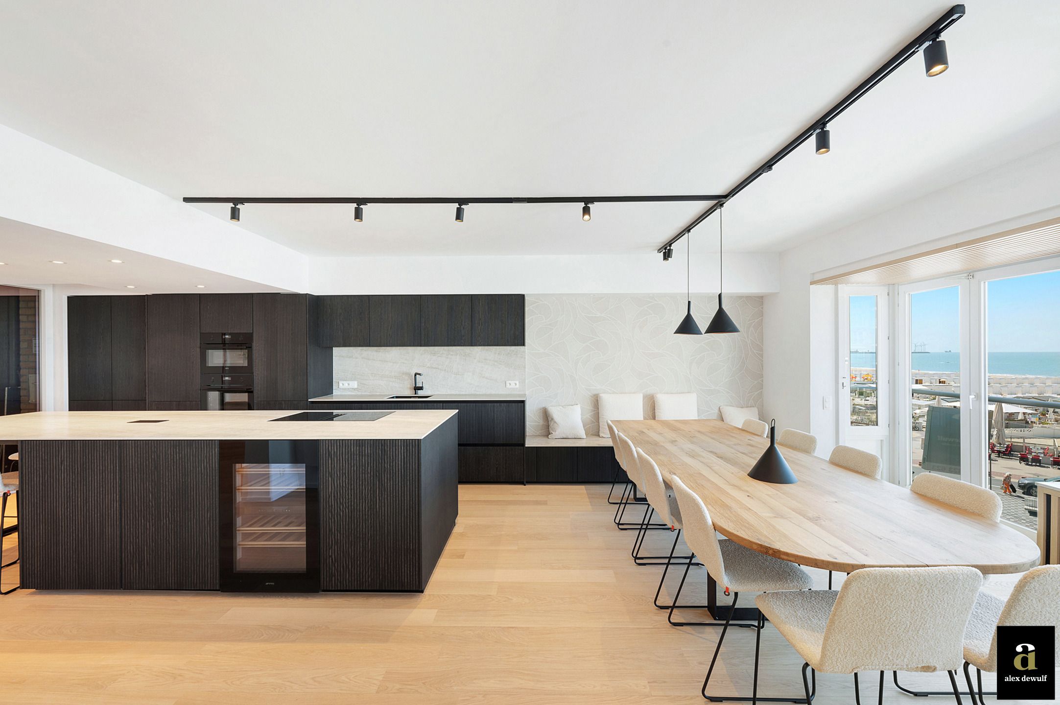 Appartement met 5 slaapkamers en 10m gevel te Rubensplein. foto 11