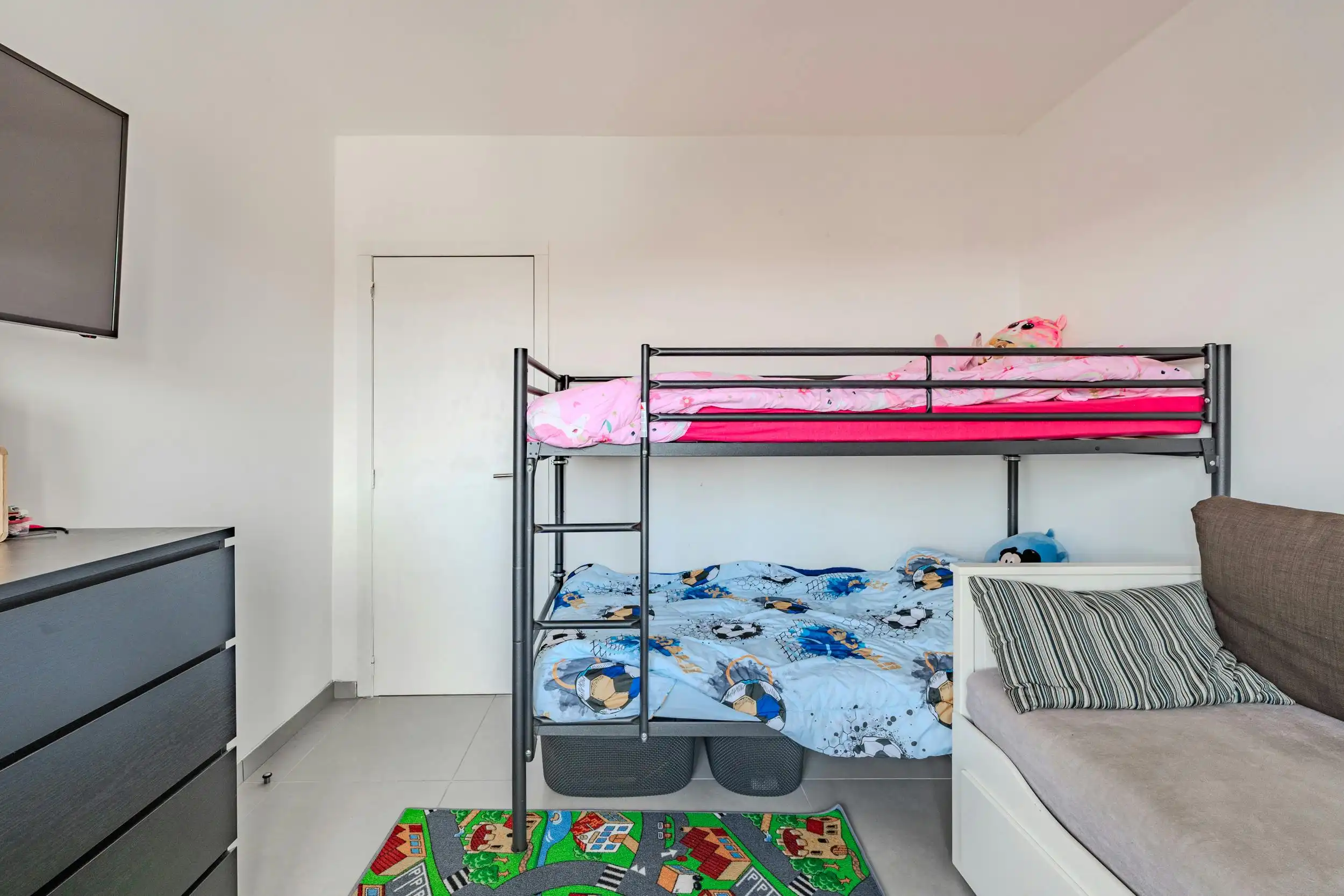 Instapklaar appartement met 2 slaapkamers te koop te Stene foto 17
