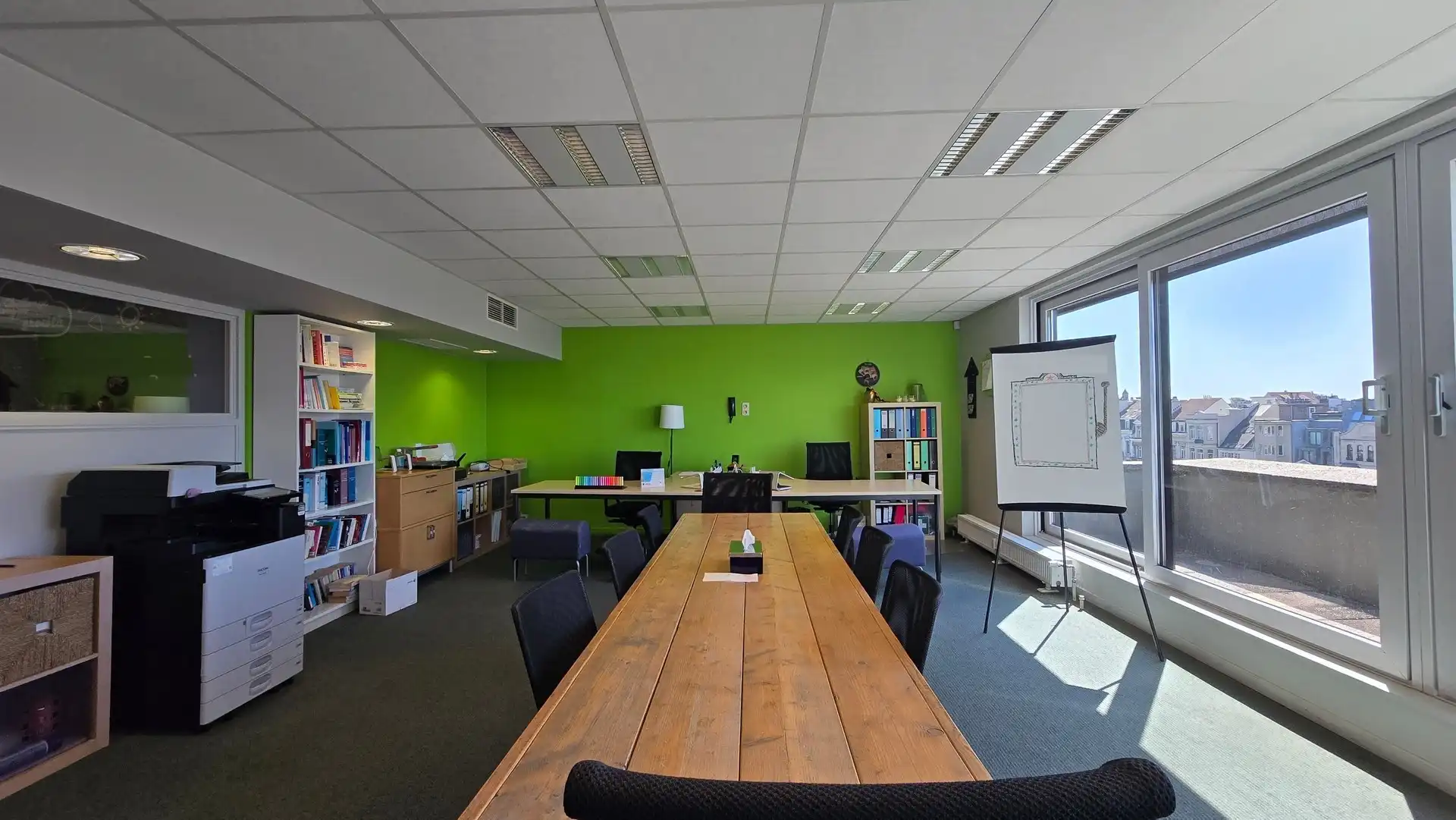 Instapklare kantoorruimte van 241 m²  in Brussel. foto 6