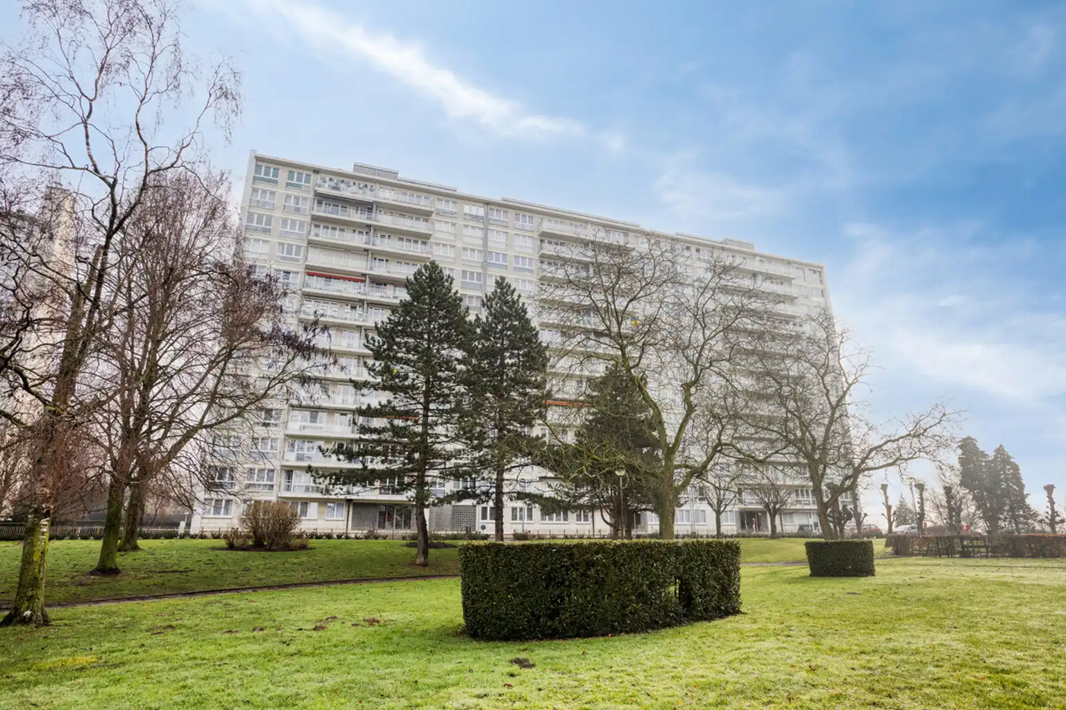 Instapklaar 2 slaapkamer appartement met prachtig uitzicht  foto 14