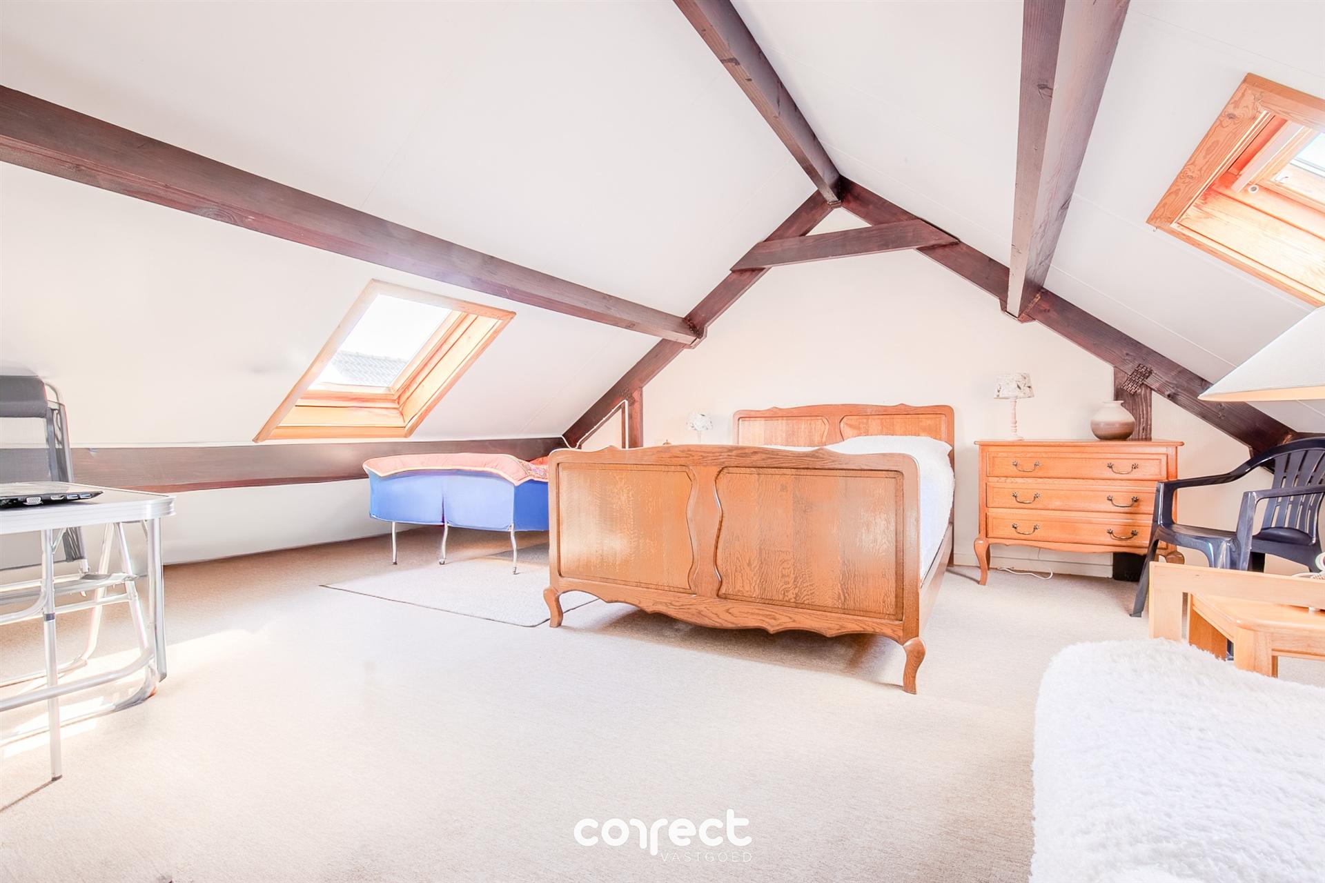 Vakantiewoning, instapklaar en slechts 700m van het strand te Middelkerke. foto 8