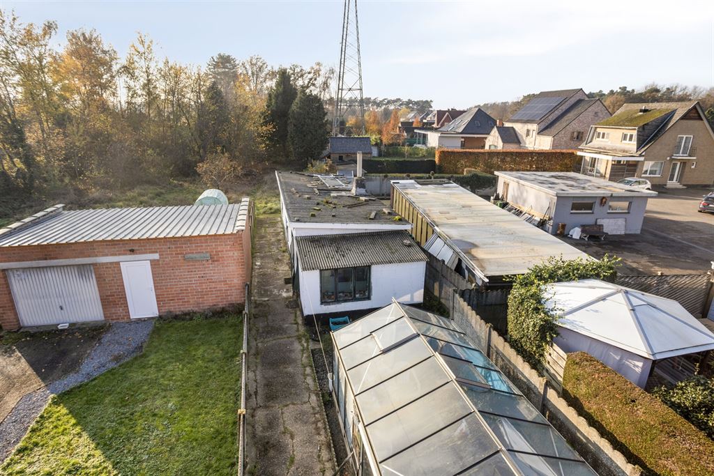 Te renoveren woning op een gunstige locatie foto 16