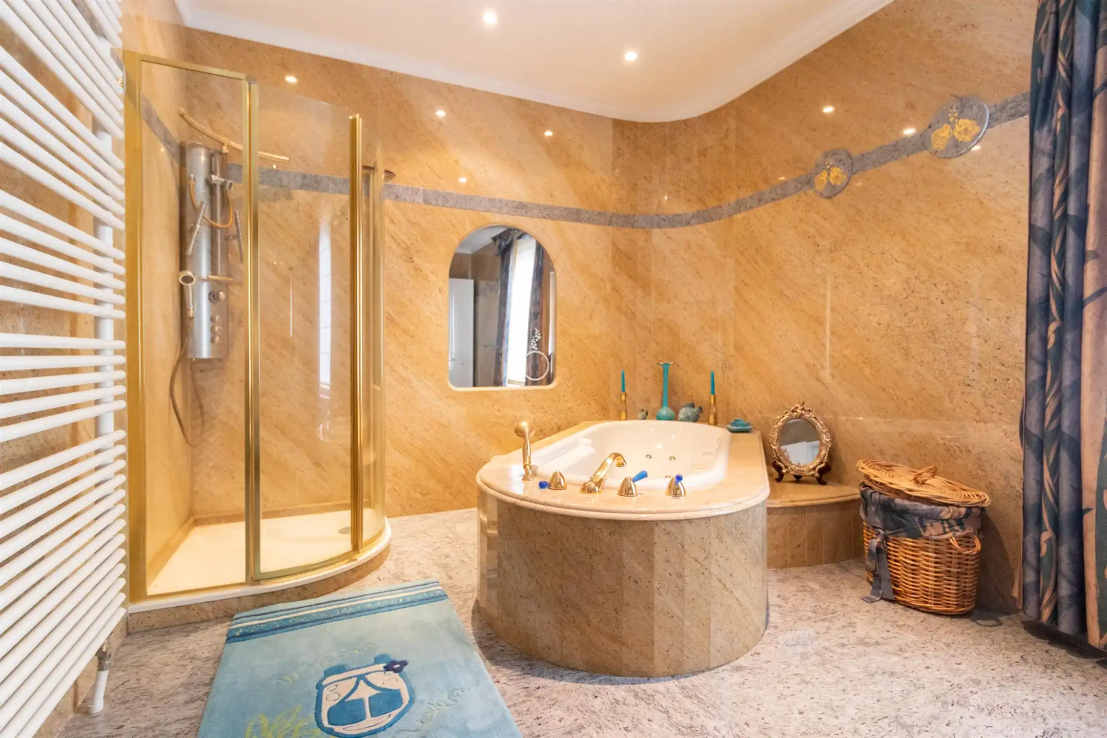 Appartement te huur foto 9