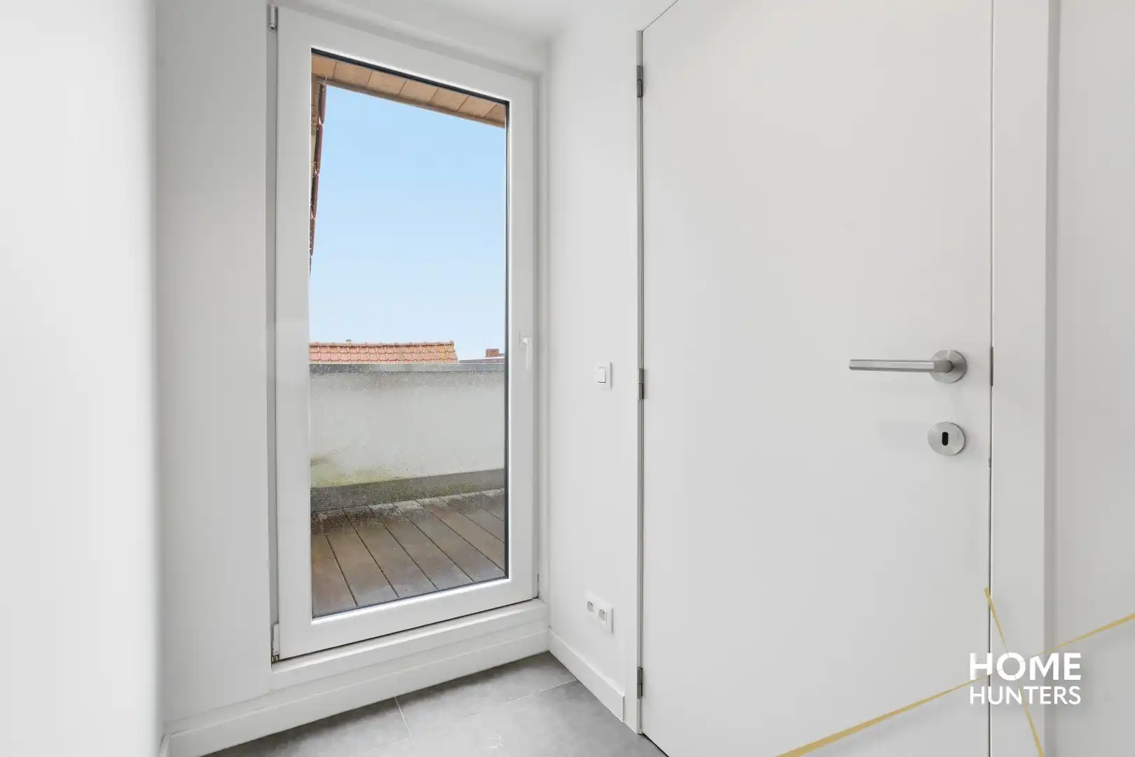 Gezellig duplexappartement met 2 slaapkamers en terras te Ieper foto 6