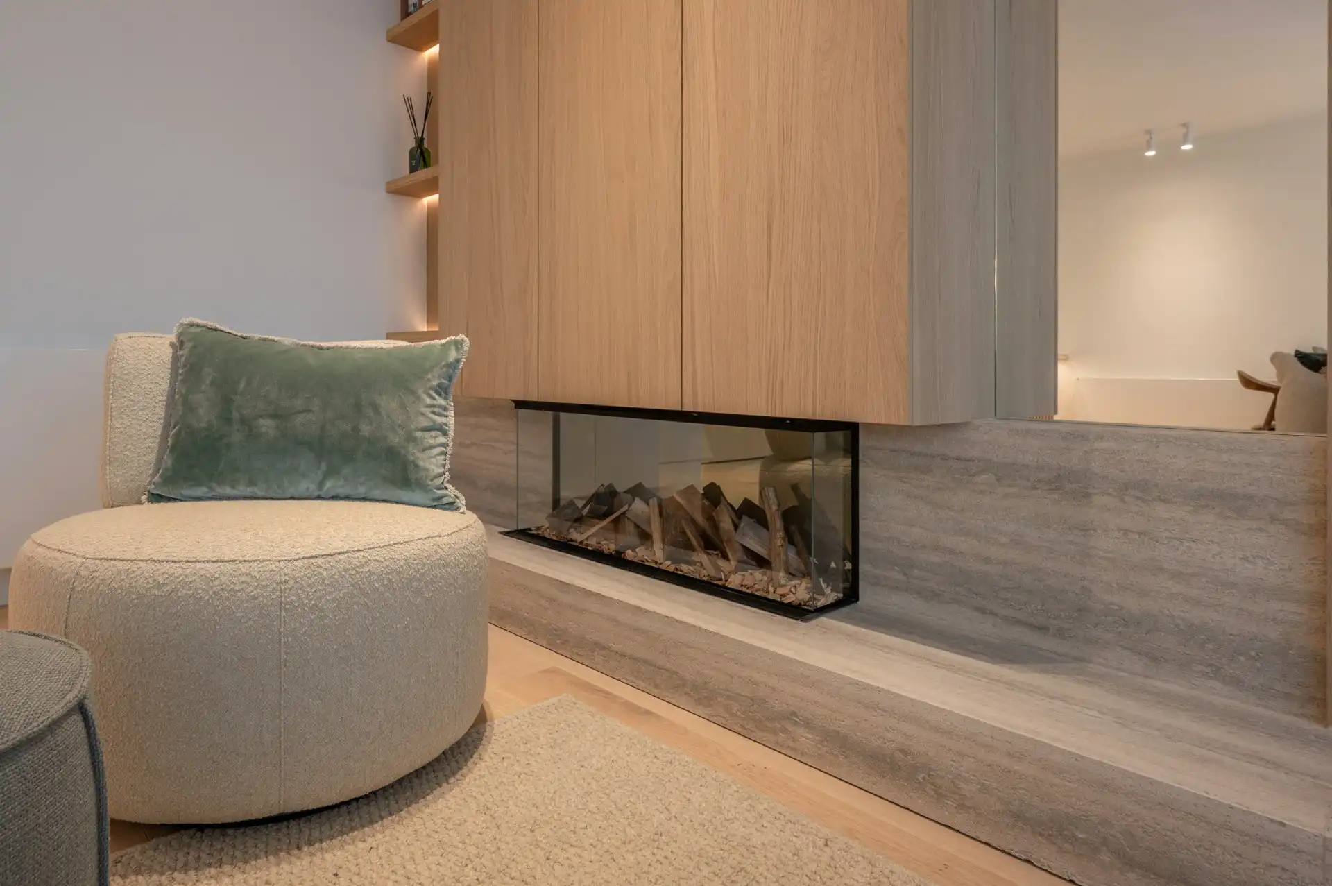 Prachtig gerenoveerd appartement met zuidwesten oriëntatie gelegen in het centrum van Knokke, vlakbij de Dumortierlaan foto 6