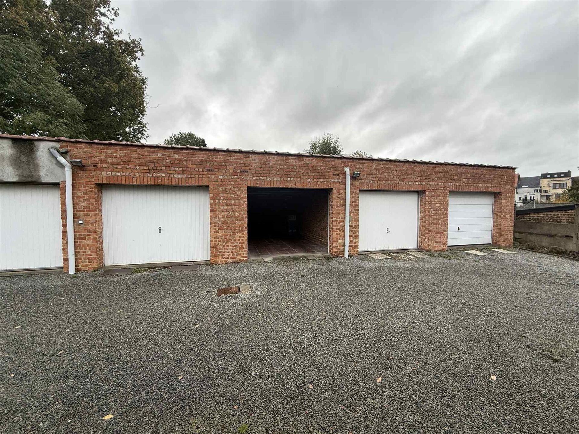 Garage te huur Evariste De Meersmanlaan 26/5 - 1082 SINT-AGATHA-BERCHEM