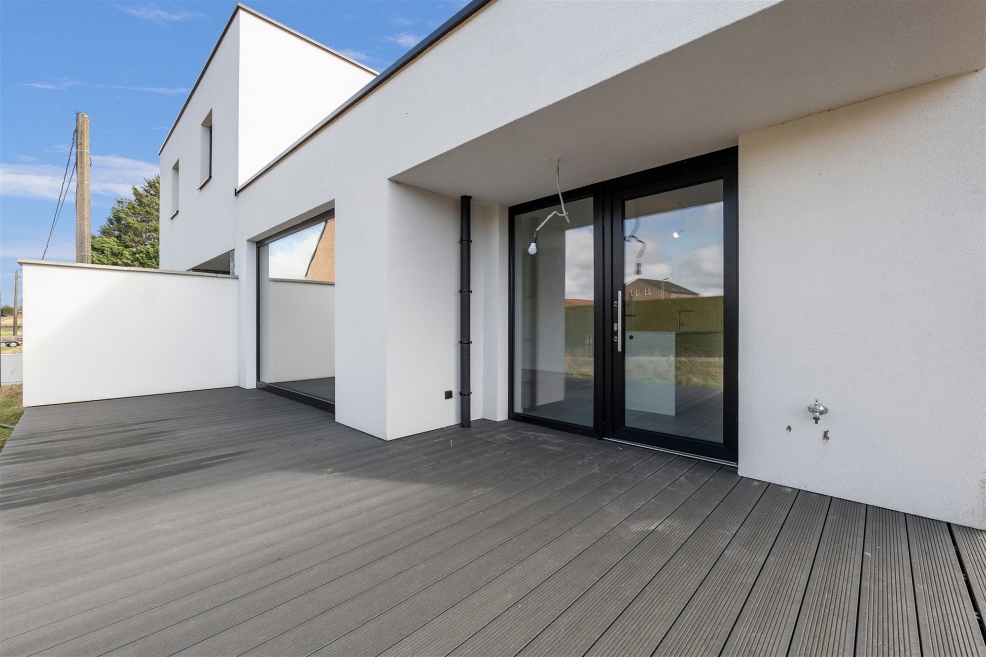 KNAPPE NIEUWBOUWWONING IN MODERNE STIJL IN HET LANDELIJKE GINGELOM  foto 27