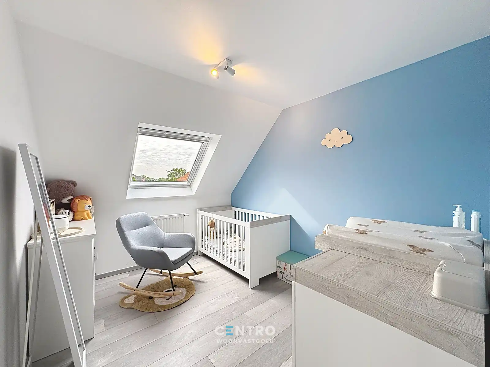 Instapklaar RUIM appartement met 3 RUIME slpks +  ruim ZUDgericht terras! foto 12